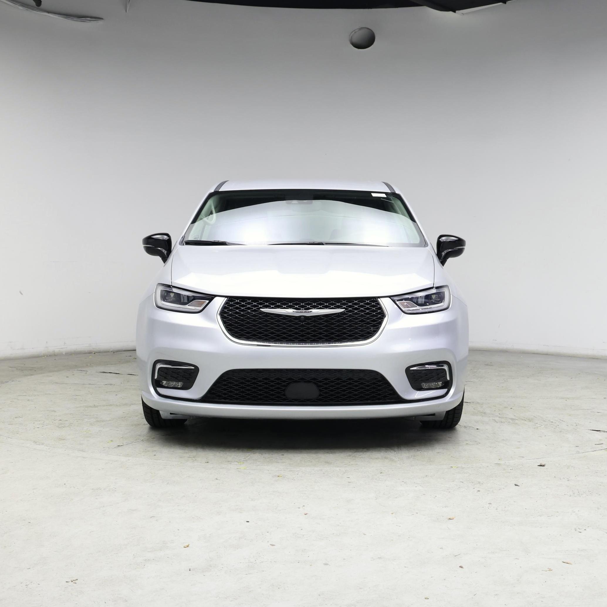 Thumbnail: 2024 Chrysler Pacifica - 5