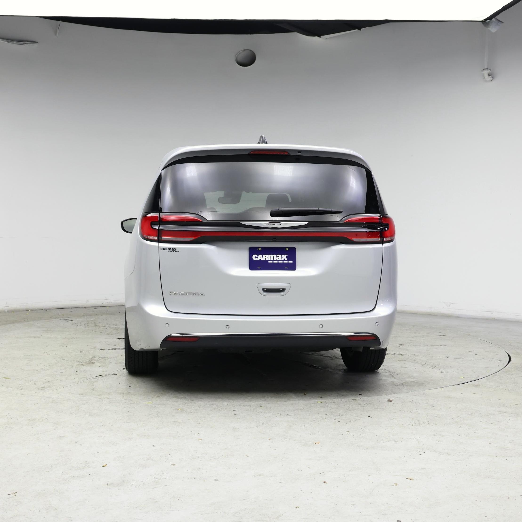 Thumbnail: 2024 Chrysler Pacifica - 6