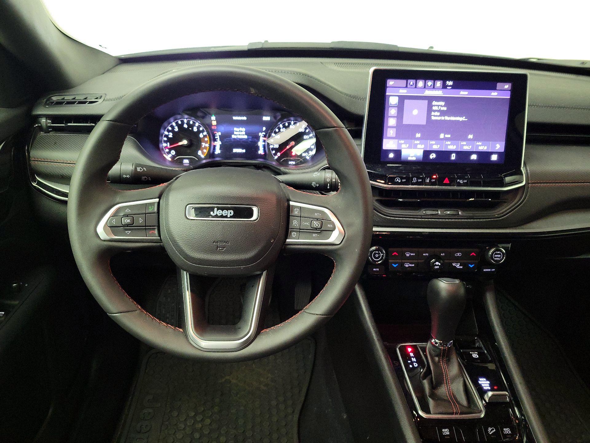 Thumbnail: 2024 Jeep Compass - 10