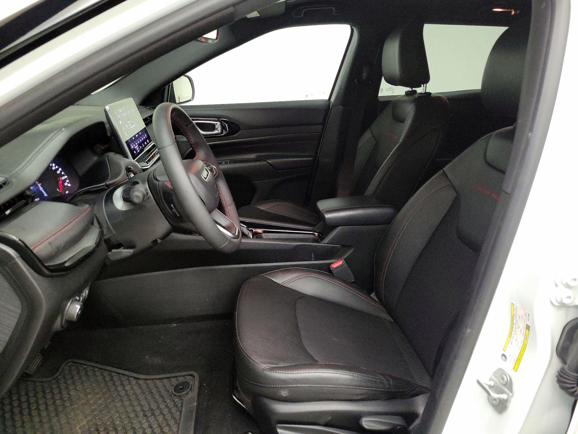 Thumbnail: 2024 Jeep Compass - 11