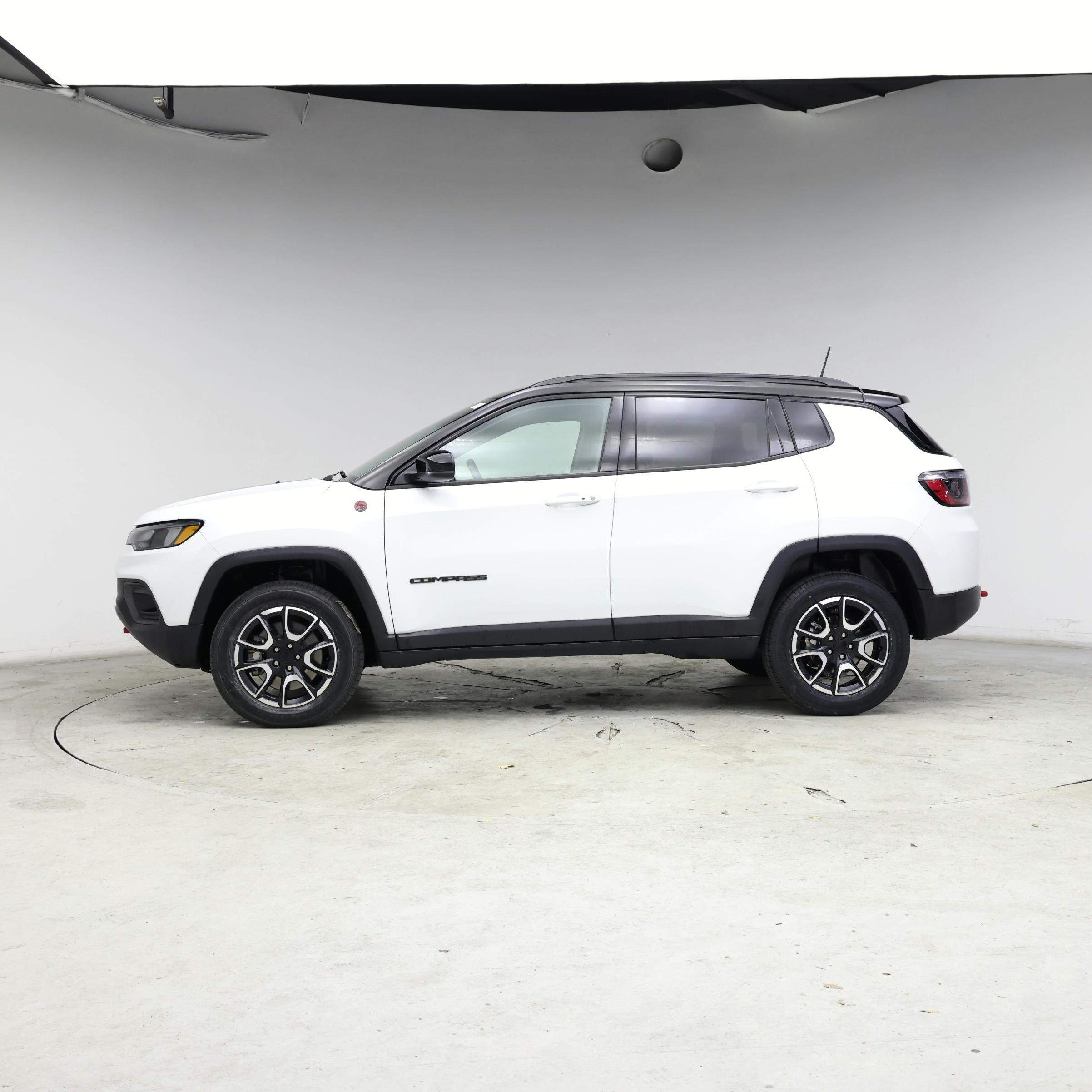 Thumbnail: 2024 Jeep Compass - 3