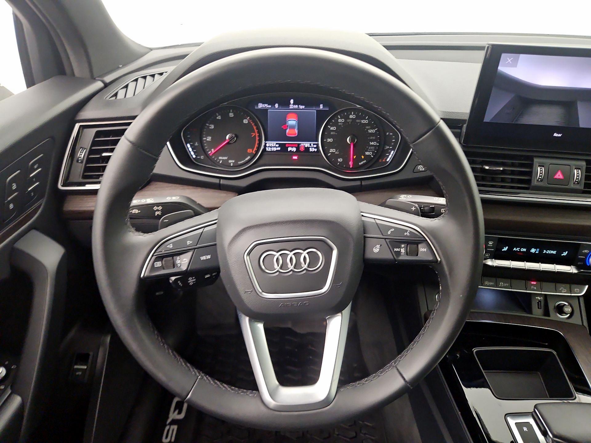 Thumbnail: 2024 Audi Q5 - 10