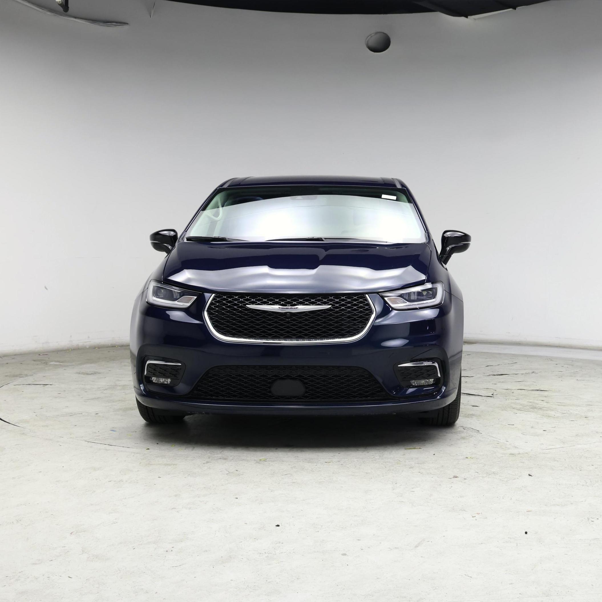 Thumbnail: 2024 Chrysler Pacifica - 5