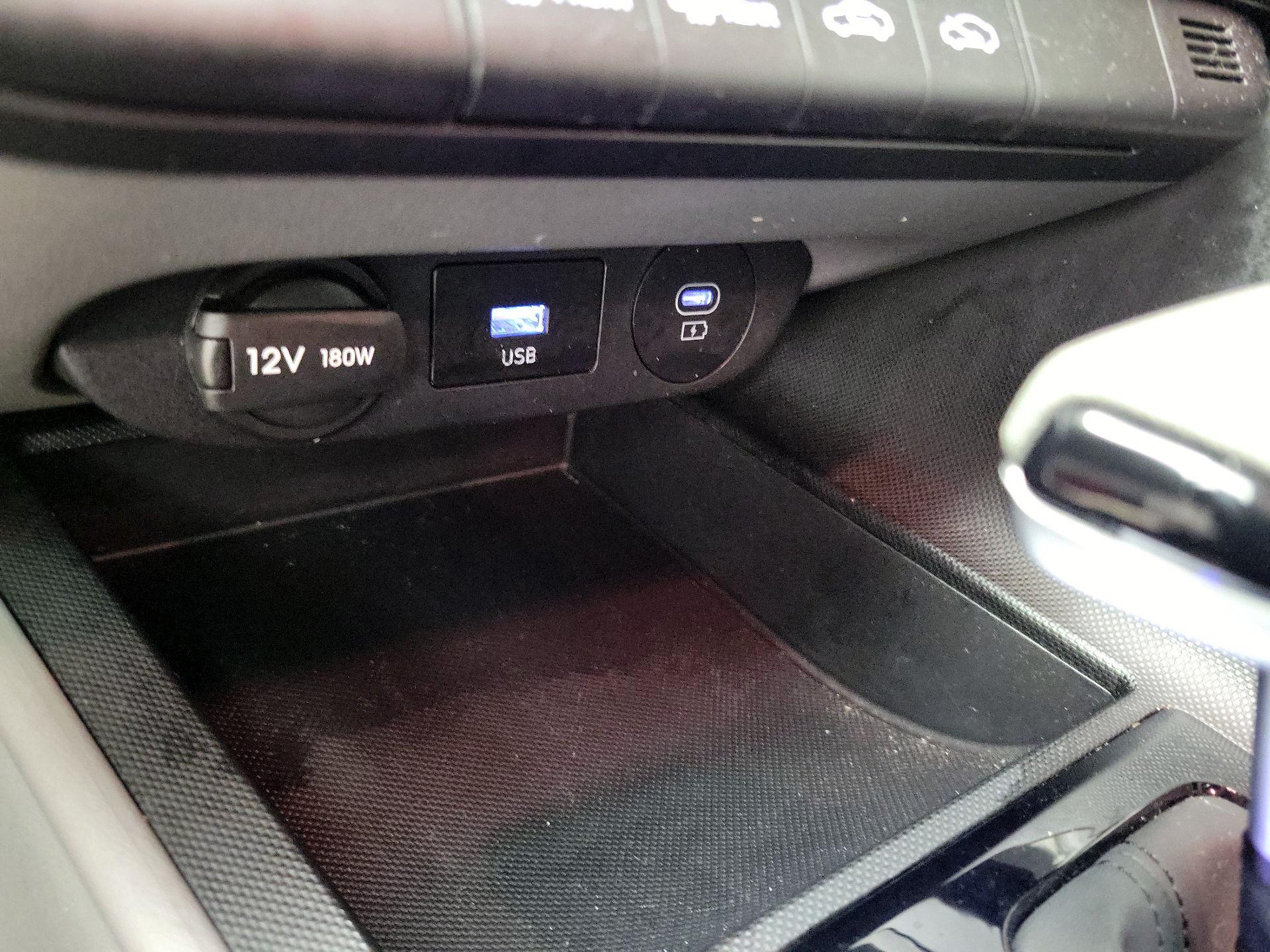 Thumbnail: 2024 Hyundai Elantra - 19