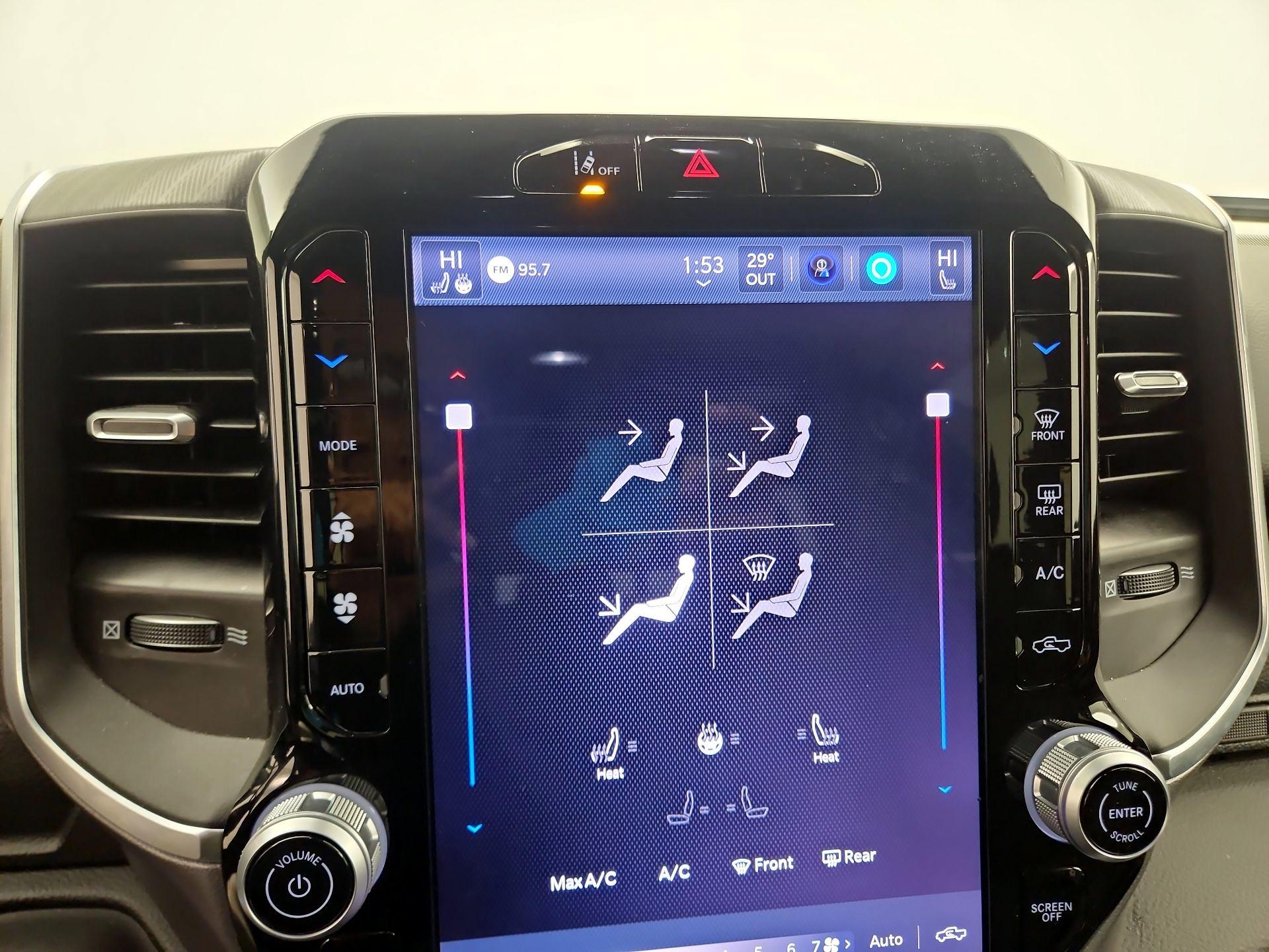 Thumbnail: 2025 RAM 1500 - 17