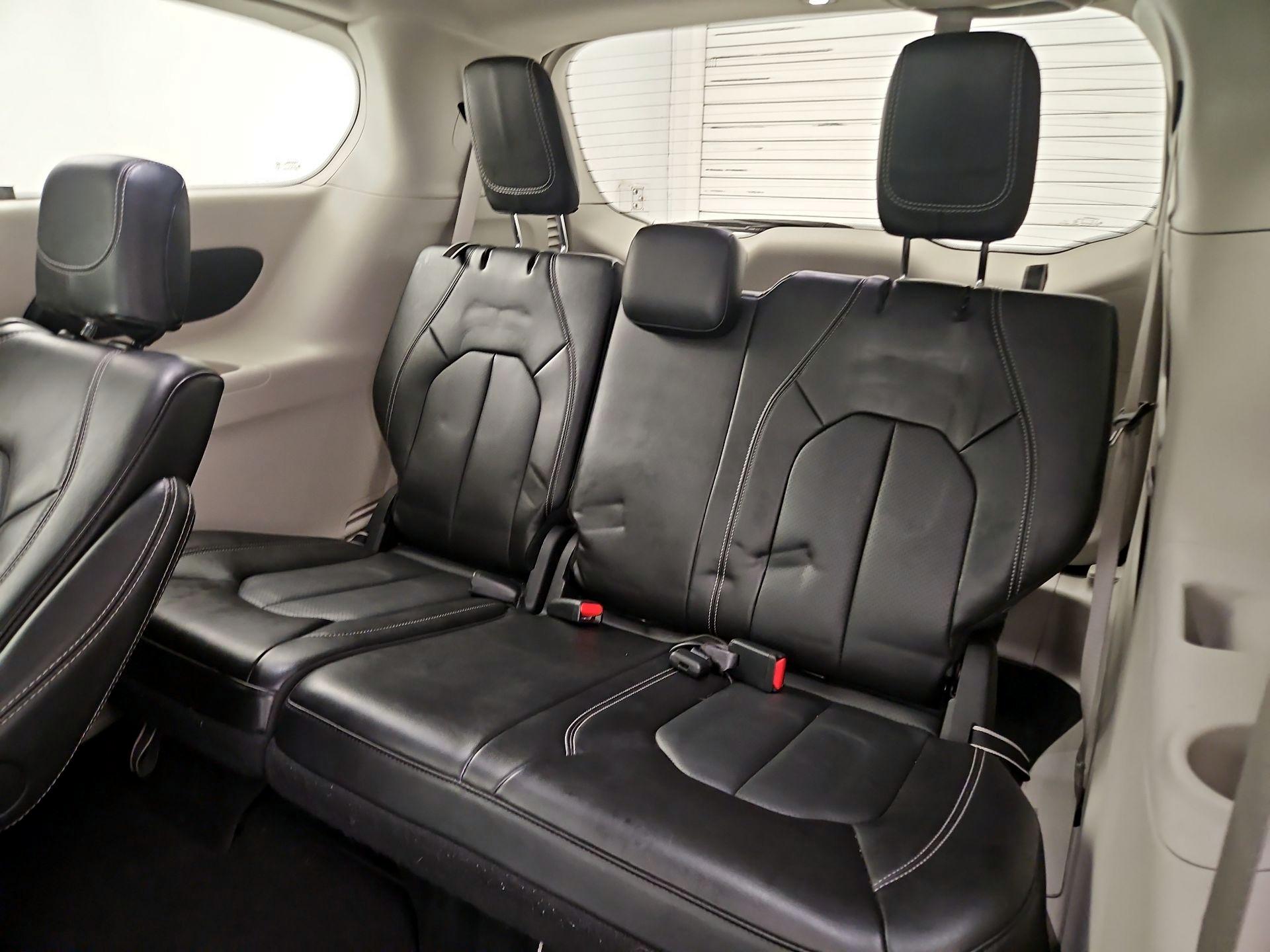 Thumbnail: 2024 Chrysler Pacifica - 20