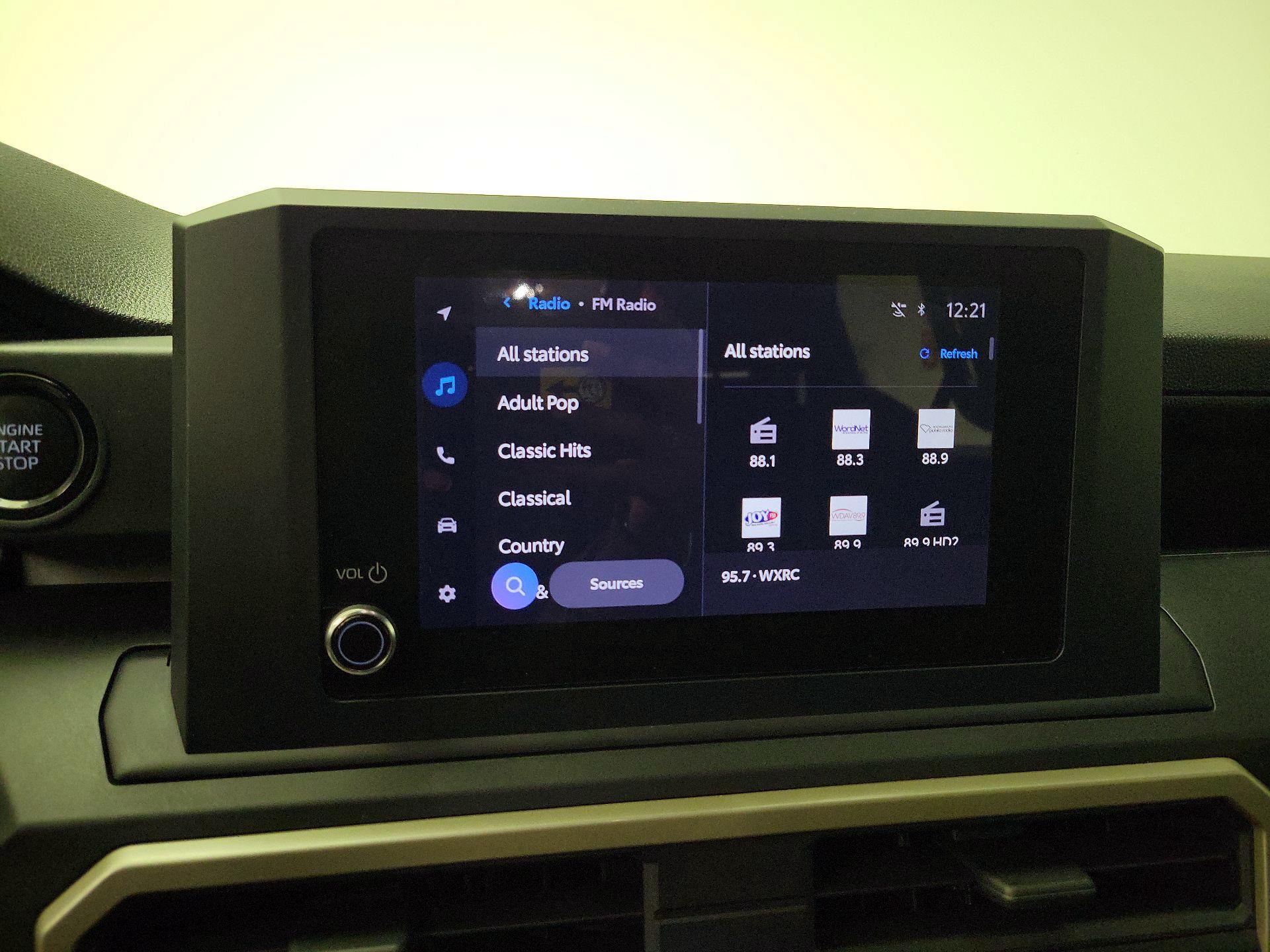 Thumbnail: 2024 Toyota Tacoma - 15