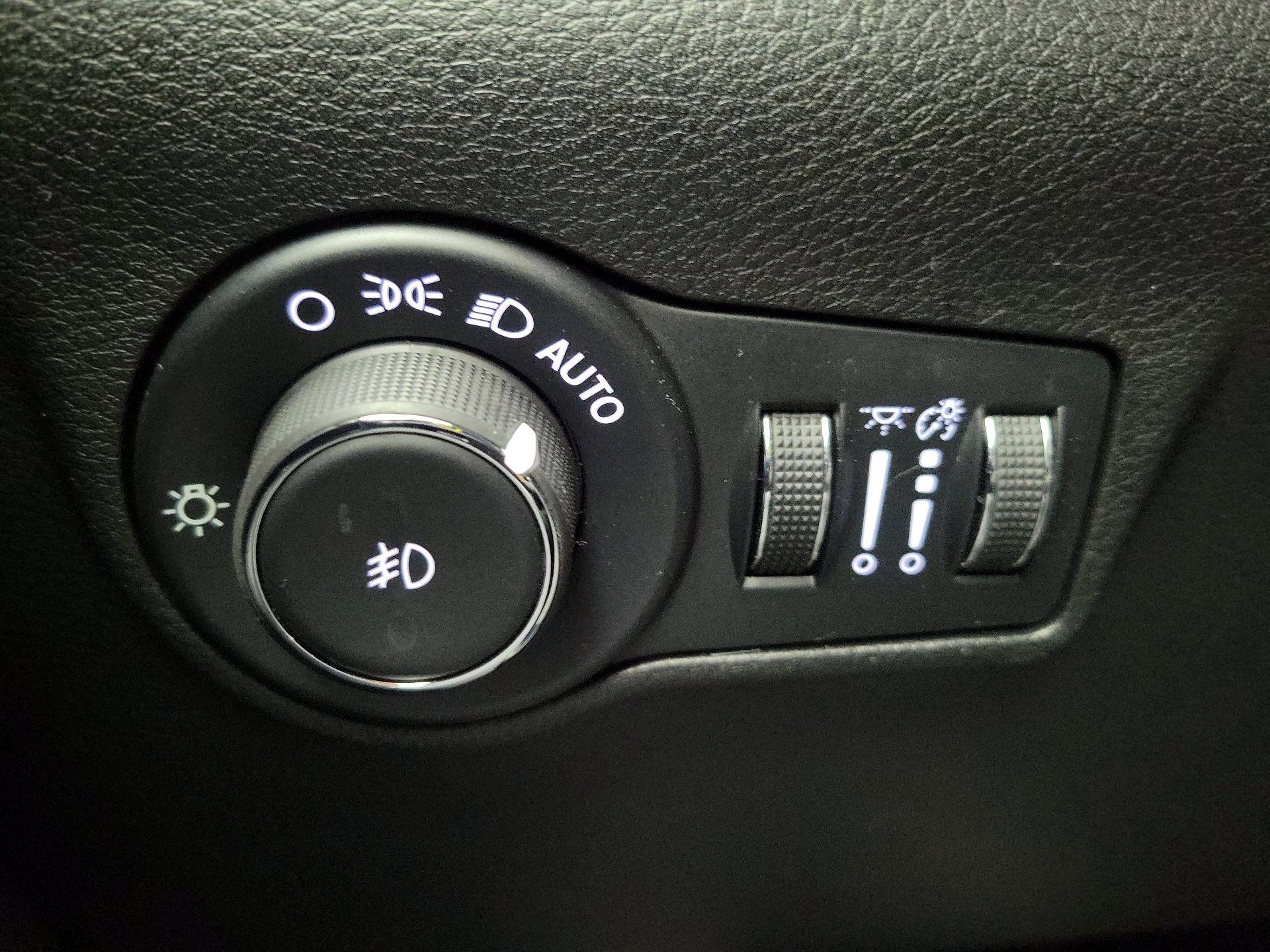 Thumbnail: 2025 Jeep Compass - 13