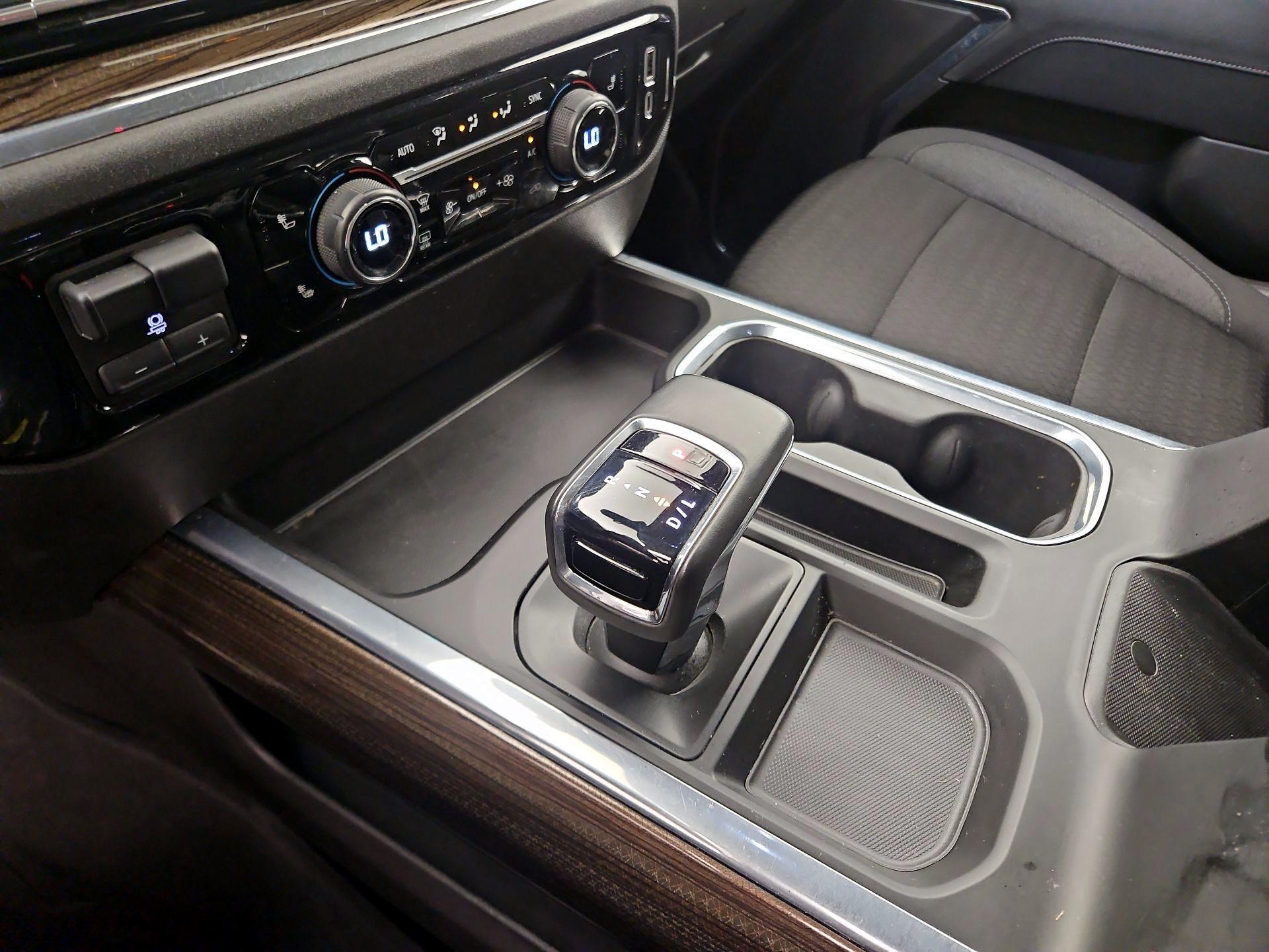 Thumbnail: 2024 Chevrolet Silverado 1500 - 18