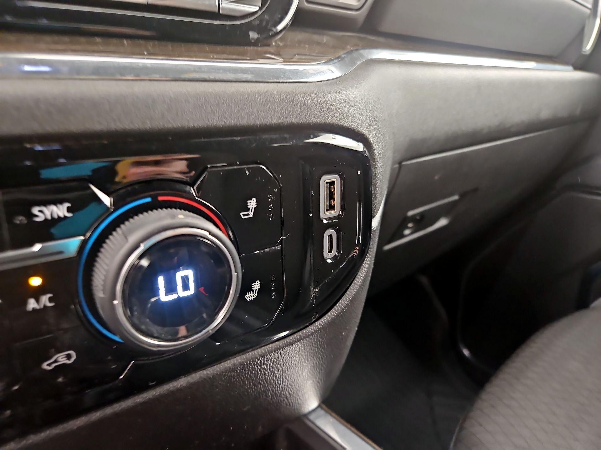 Thumbnail: 2024 Chevrolet Silverado 1500 - 19