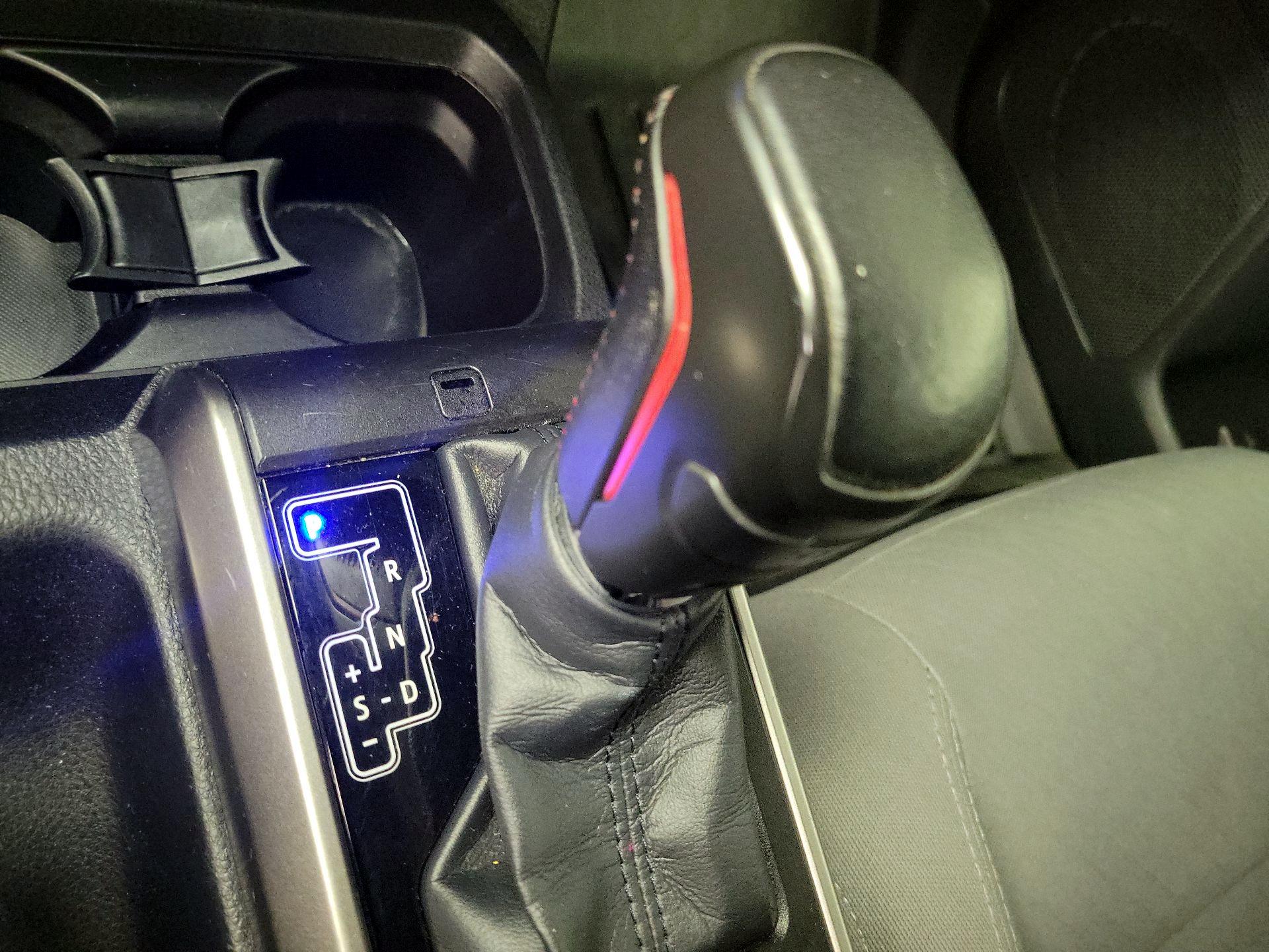 Thumbnail: 2022 Toyota Tacoma - 17