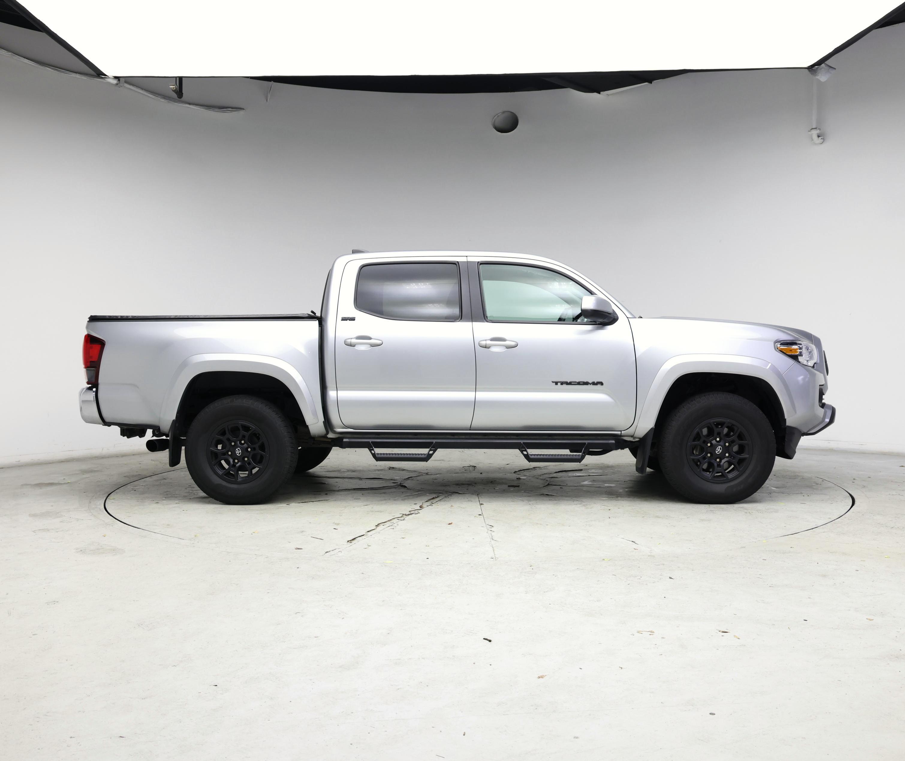 Thumbnail: 2022 Toyota Tacoma - 7