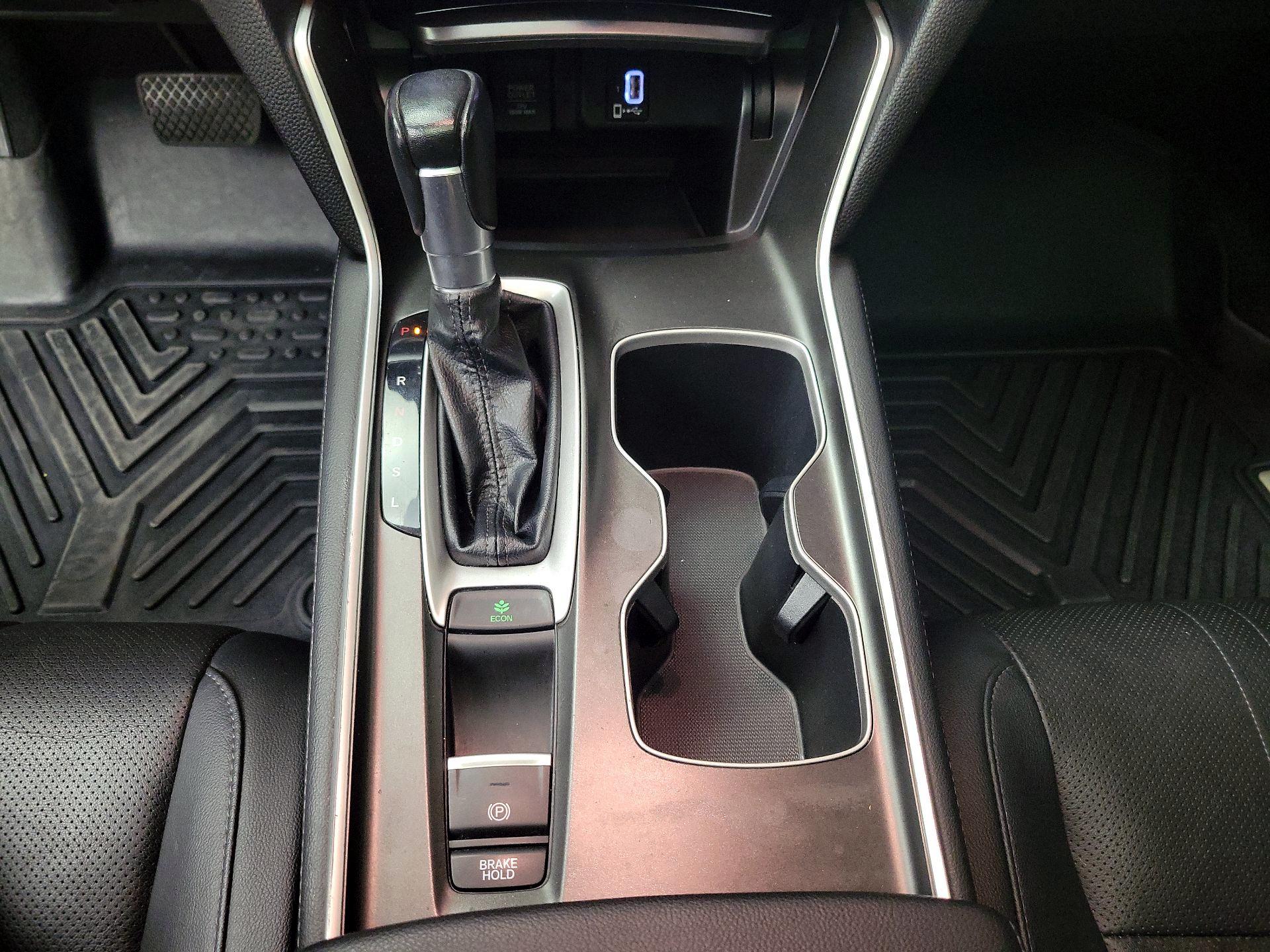 Thumbnail: 2020 Honda Accord - 17