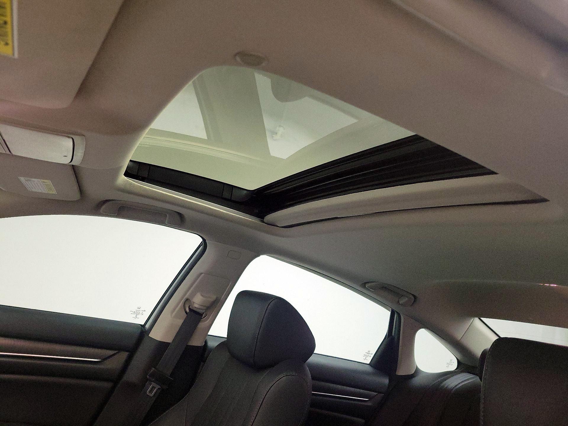 Thumbnail: 2020 Honda Accord - 19