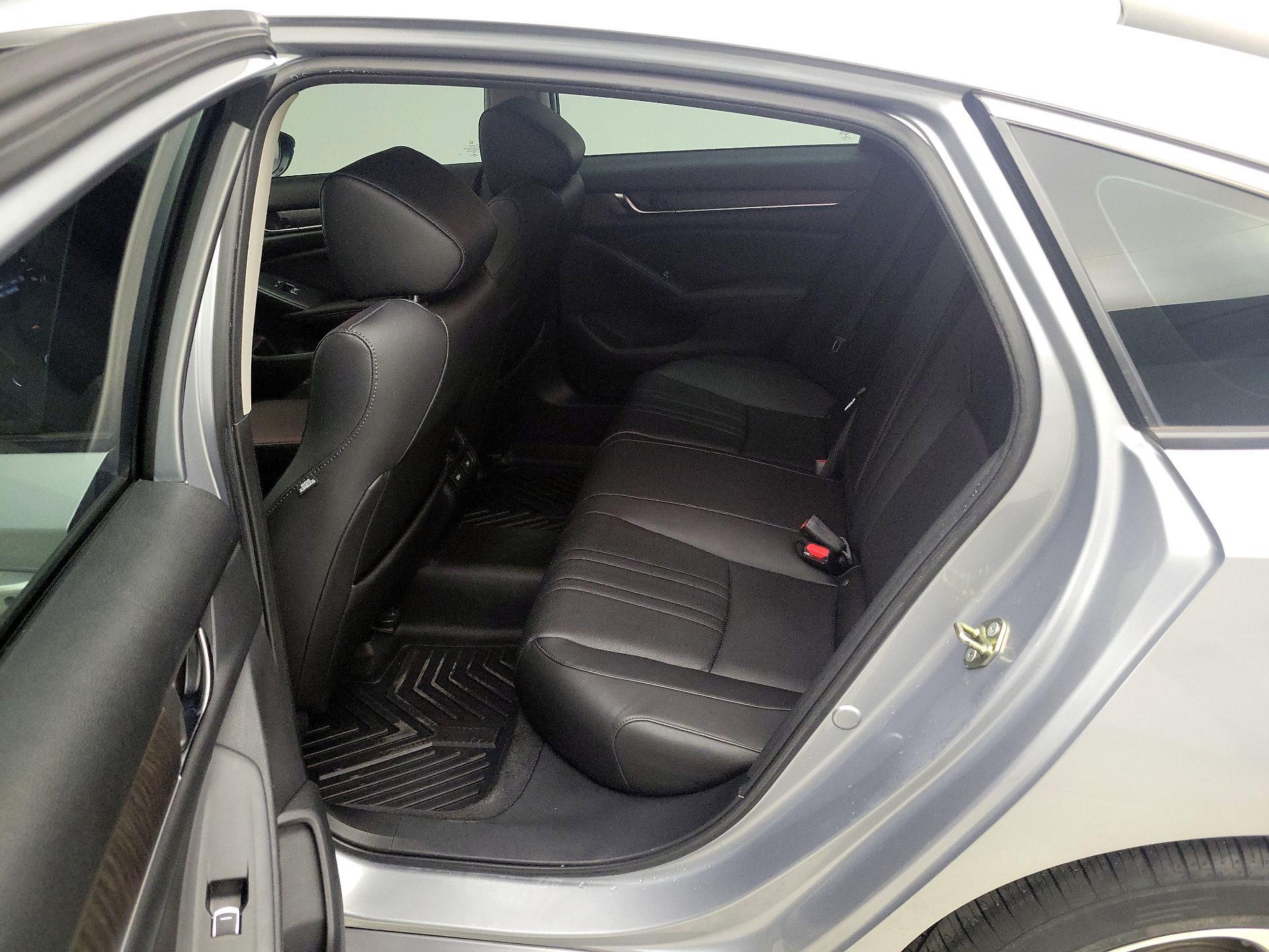 Thumbnail: 2020 Honda Accord - 20