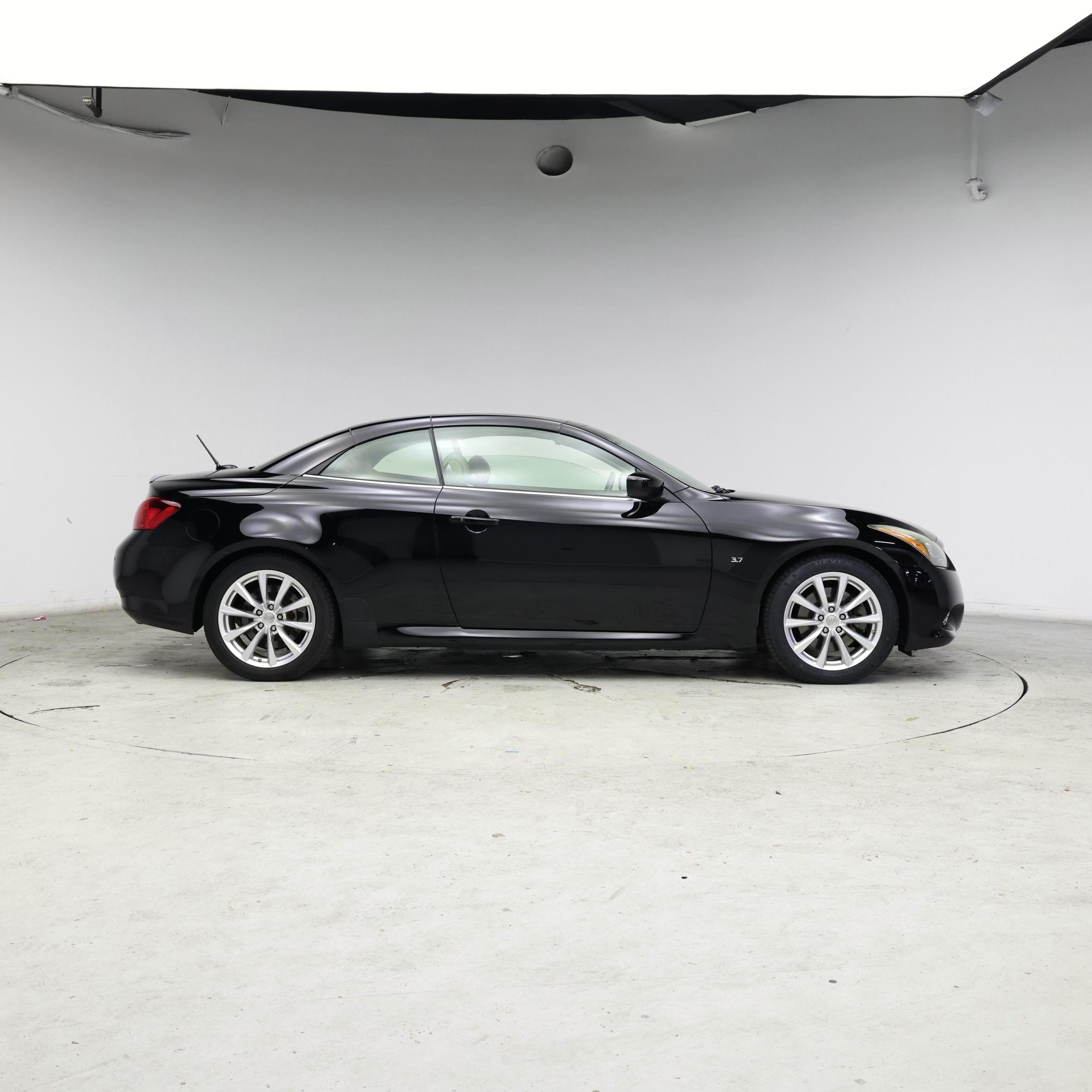 Thumbnail: 2014 INFINITI Q60 - 7