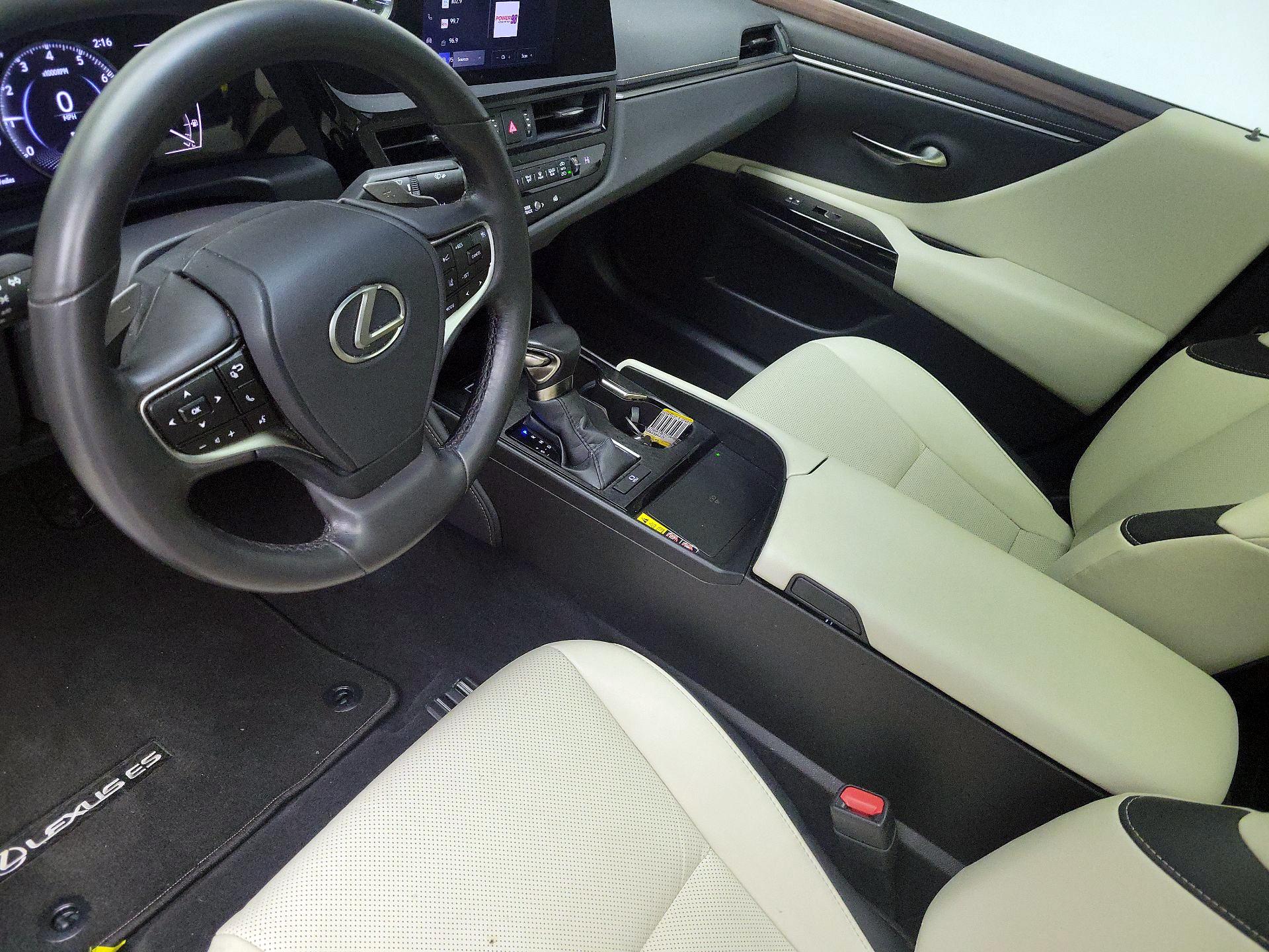 Thumbnail: 2024 Lexus ES - 11