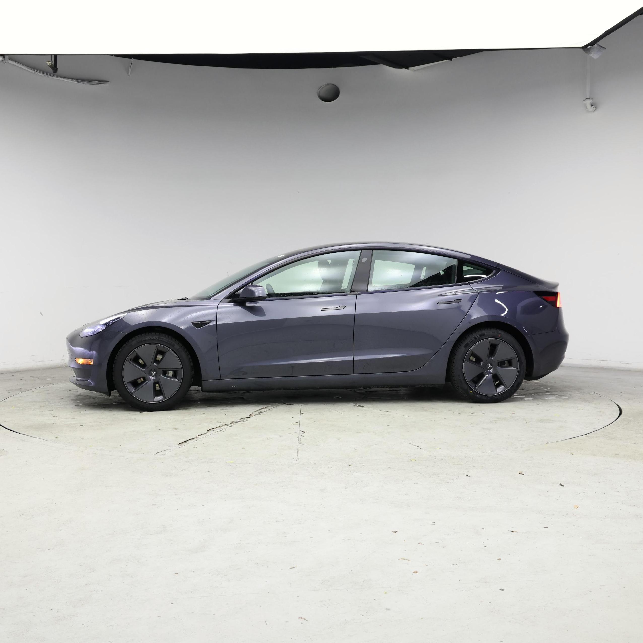 Thumbnail: 2023 Tesla Model 3 - 3