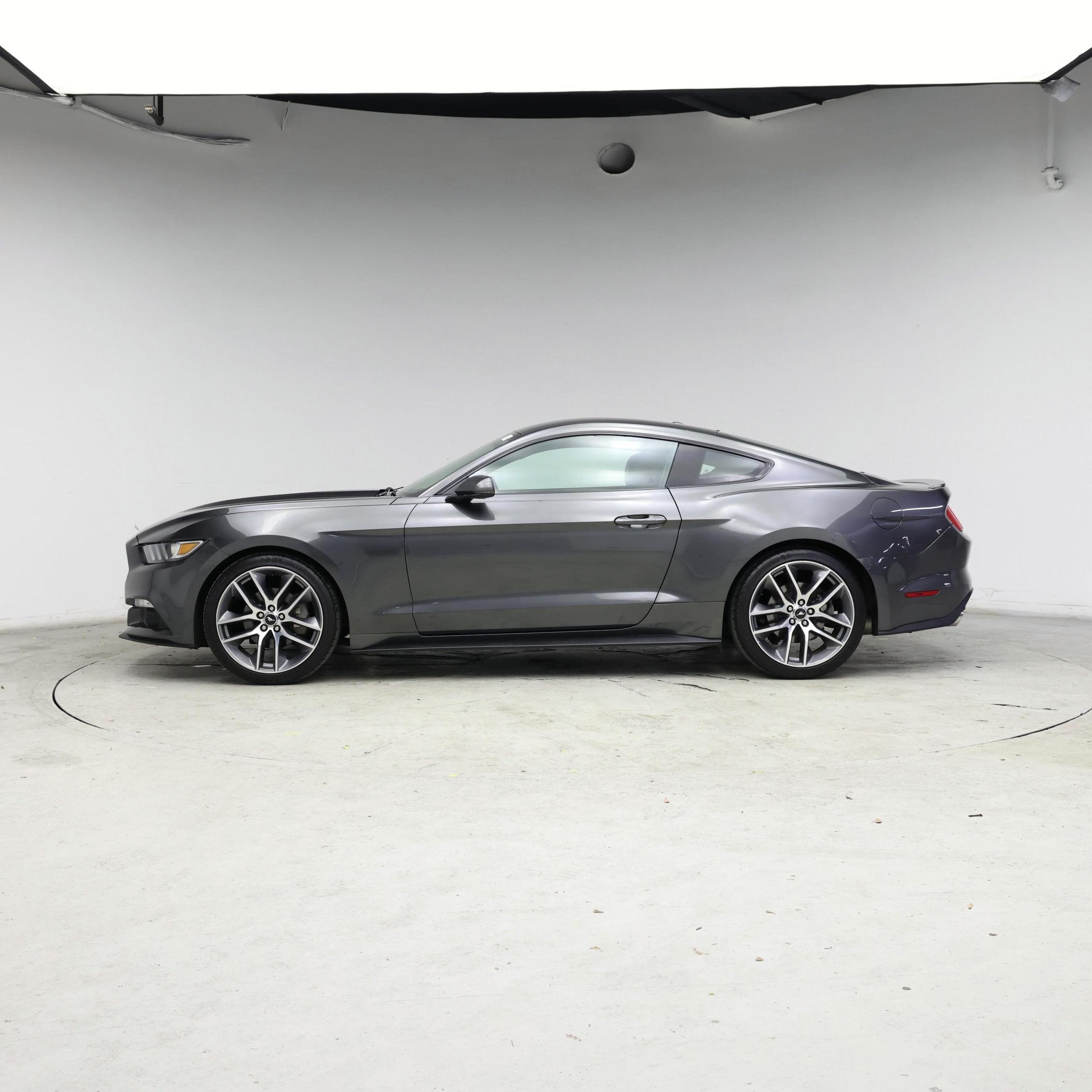 Thumbnail: 2016 Ford Mustang - 3