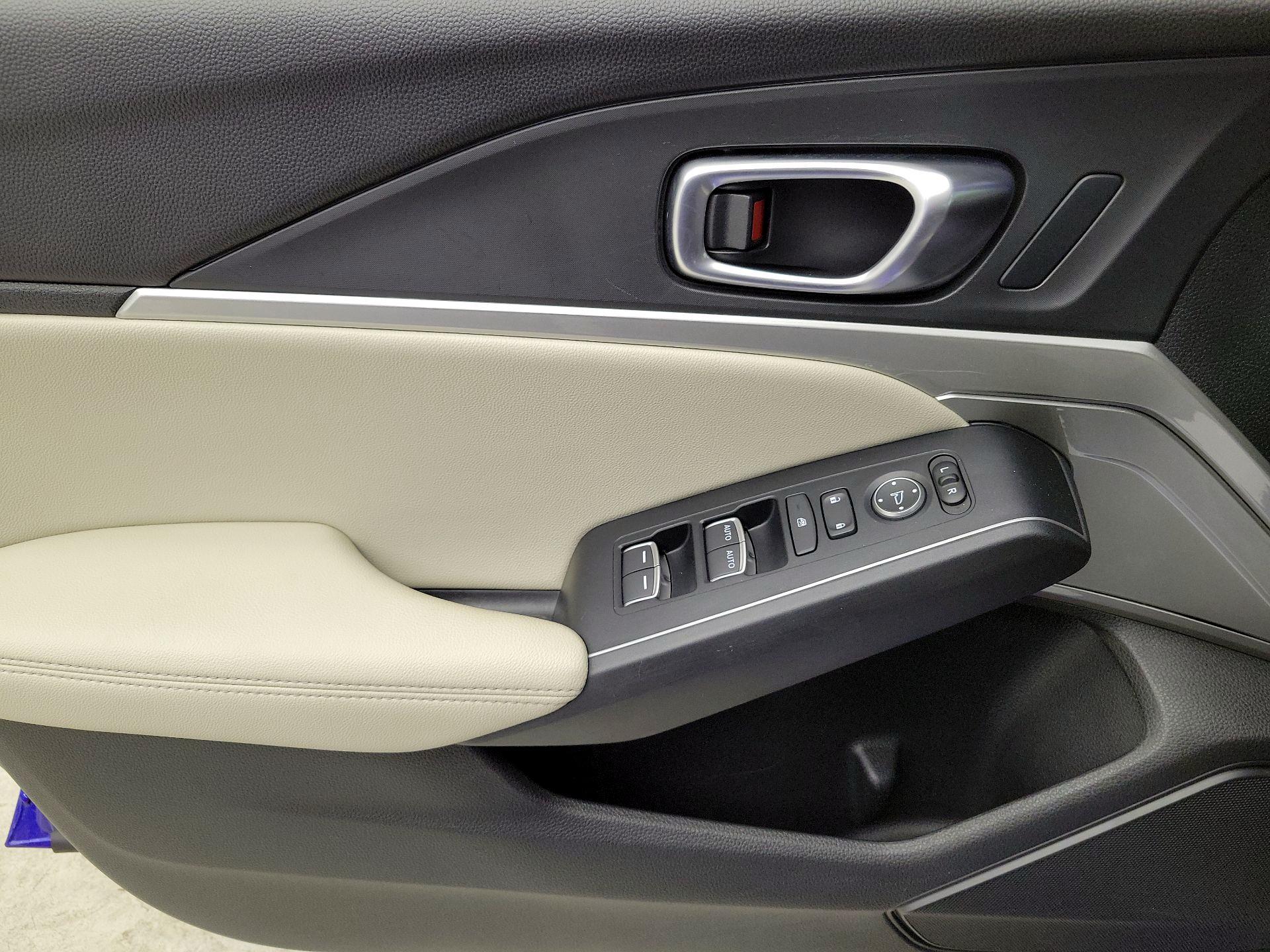 Thumbnail: 2023 Acura Integra - 12