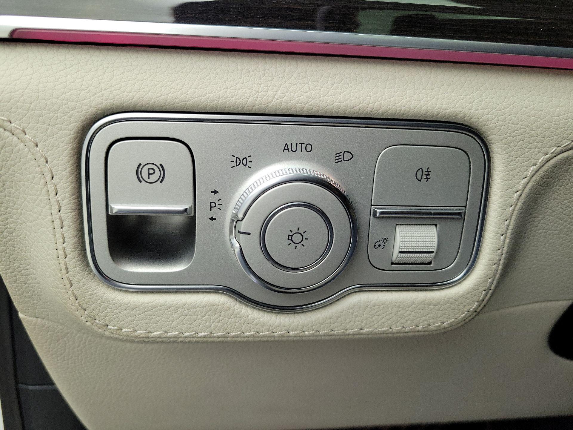 Thumbnail: 2022 Mercedes-Benz GLE - 13