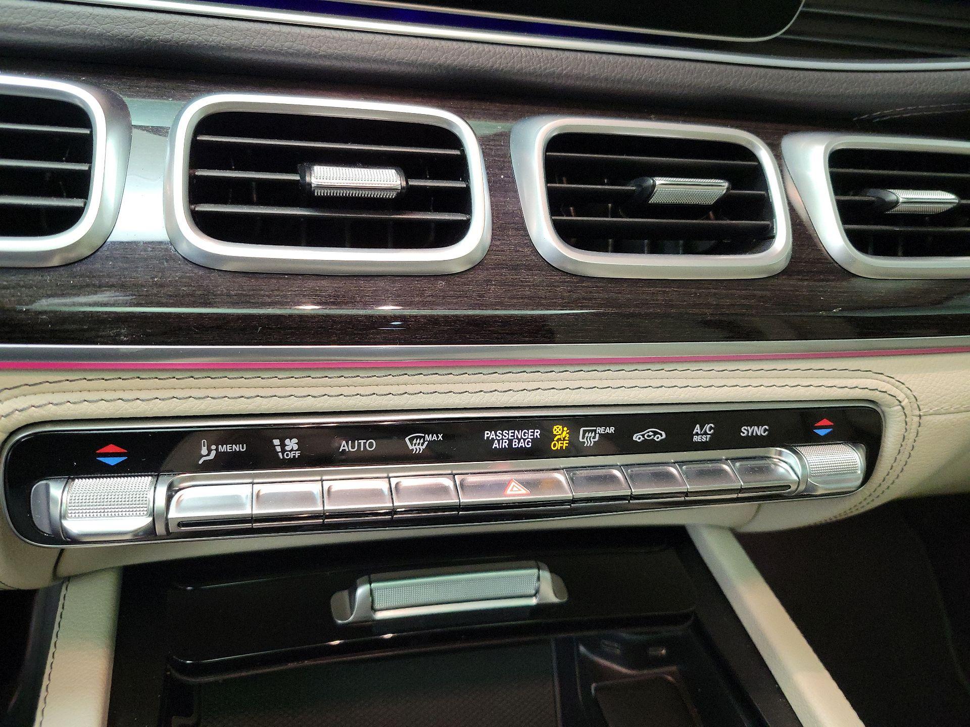 Thumbnail: 2022 Mercedes-Benz GLE - 17