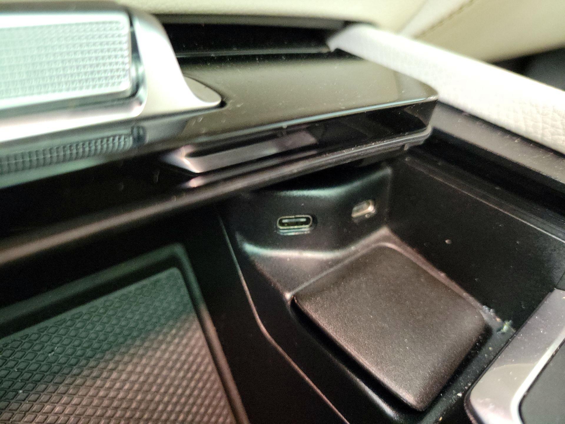 Thumbnail: 2022 Mercedes-Benz GLE - 19