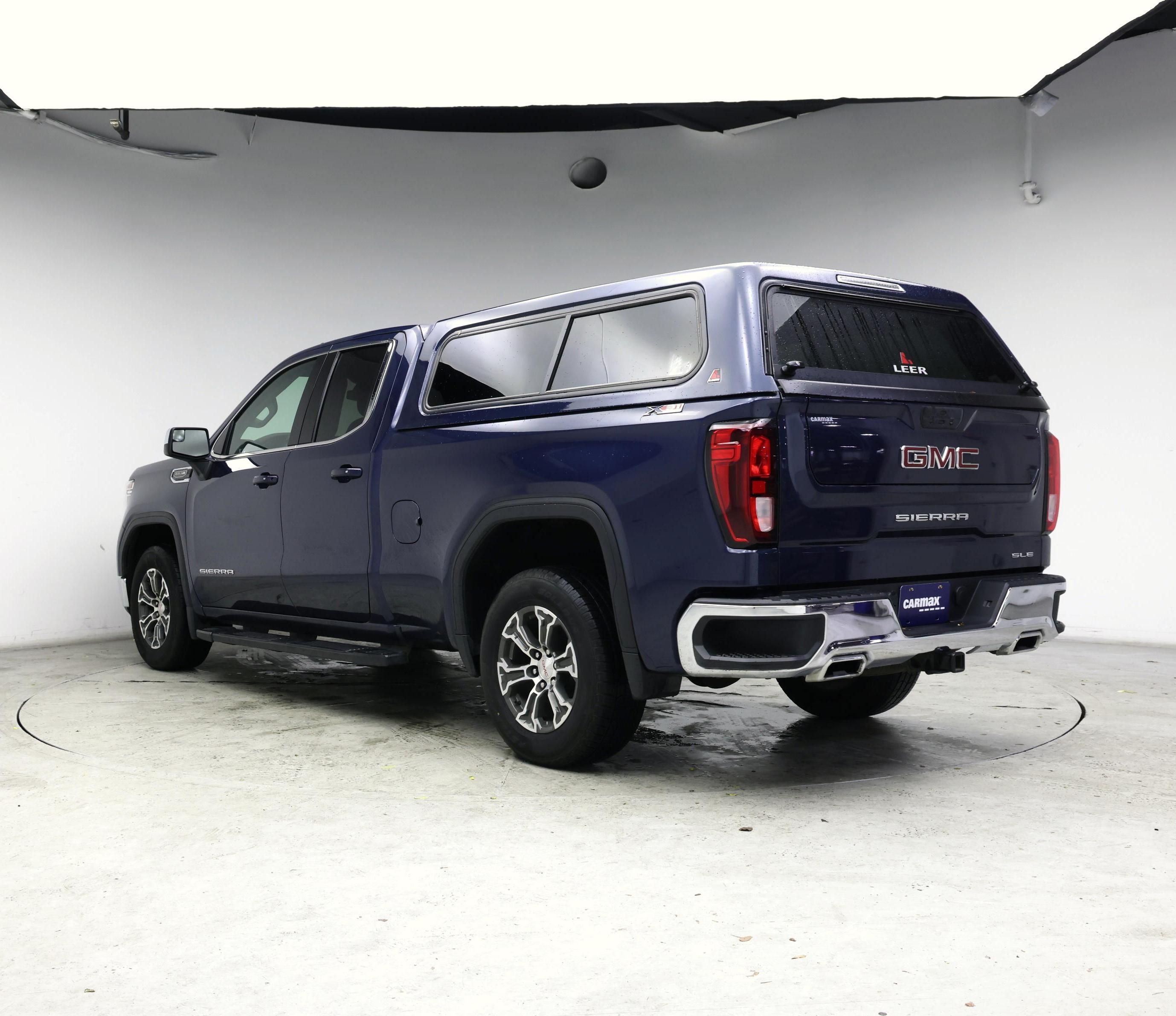 Thumbnail: 2022 GMC Sierra 1500 - 2