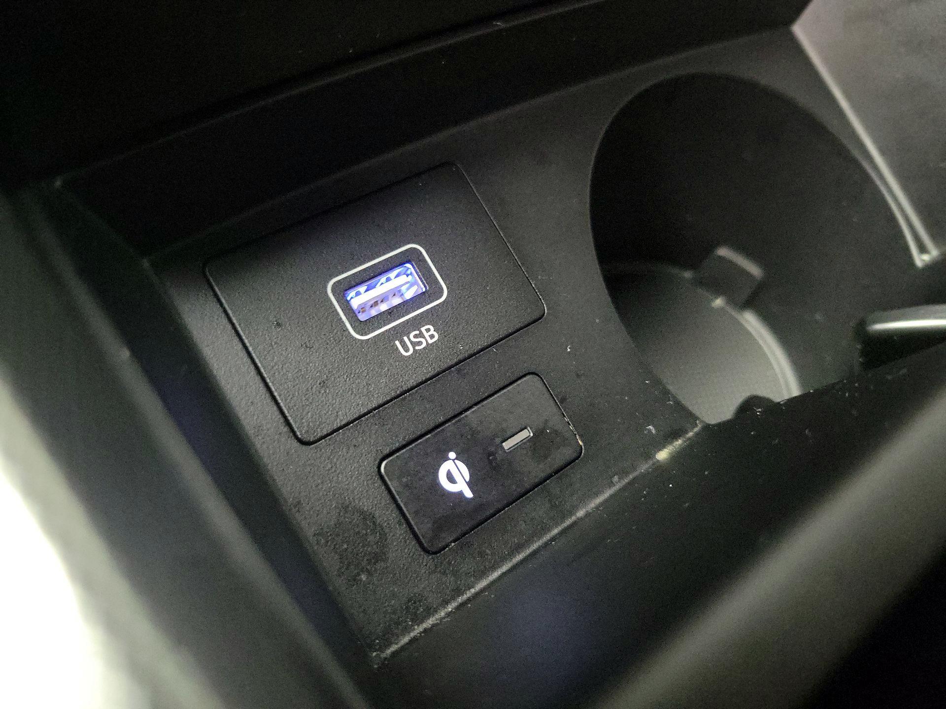 Thumbnail: 2023 Hyundai Santa Fe - 18