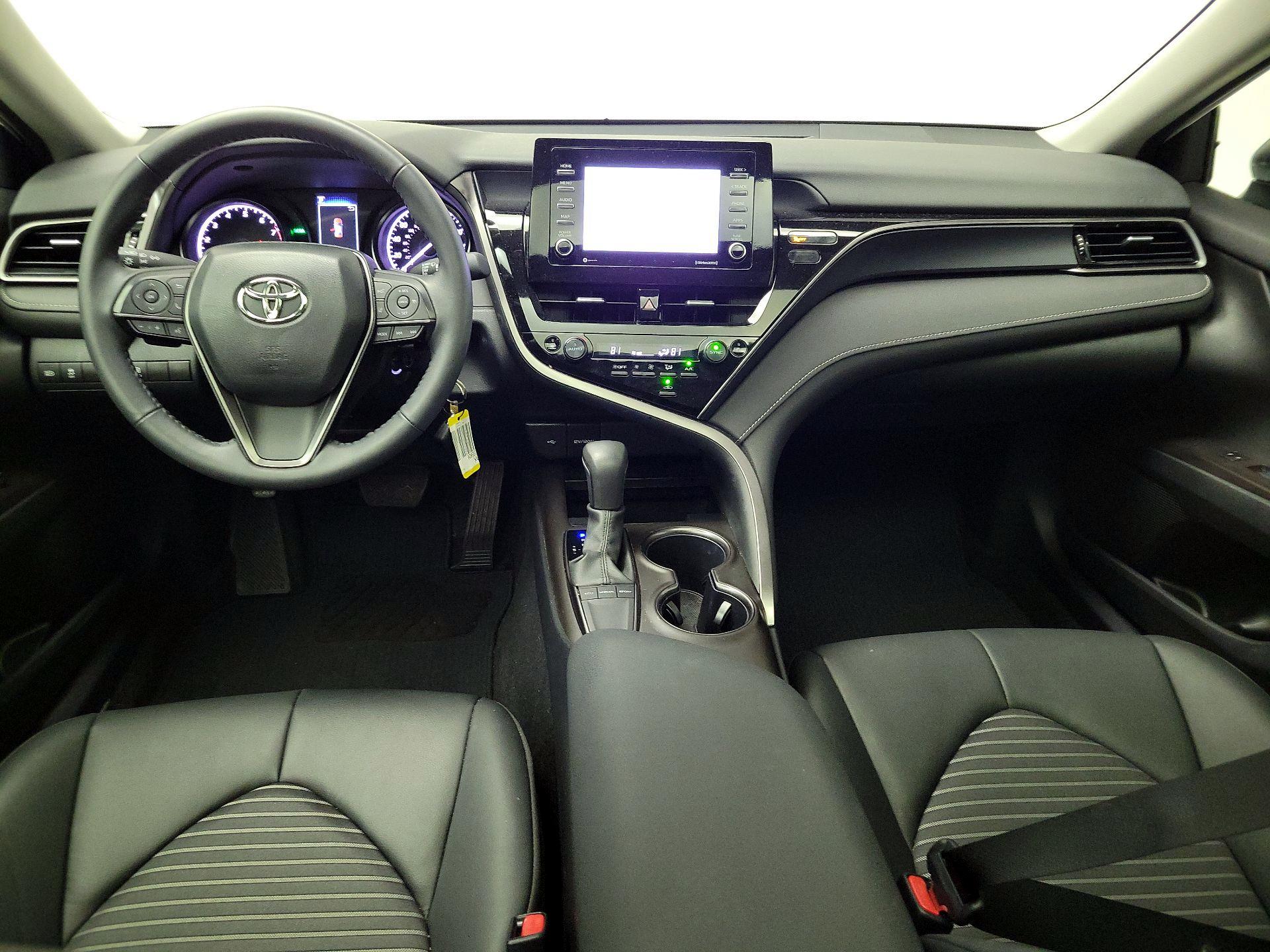 Thumbnail: 2024 Toyota Camry - 9