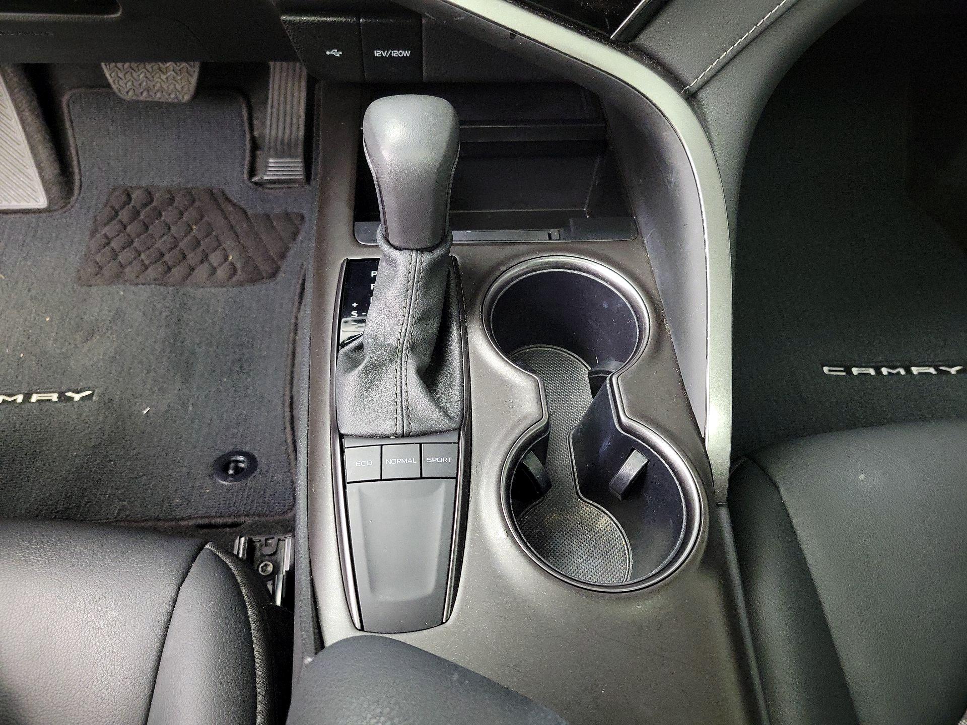 Thumbnail: 2024 Toyota Camry - 17