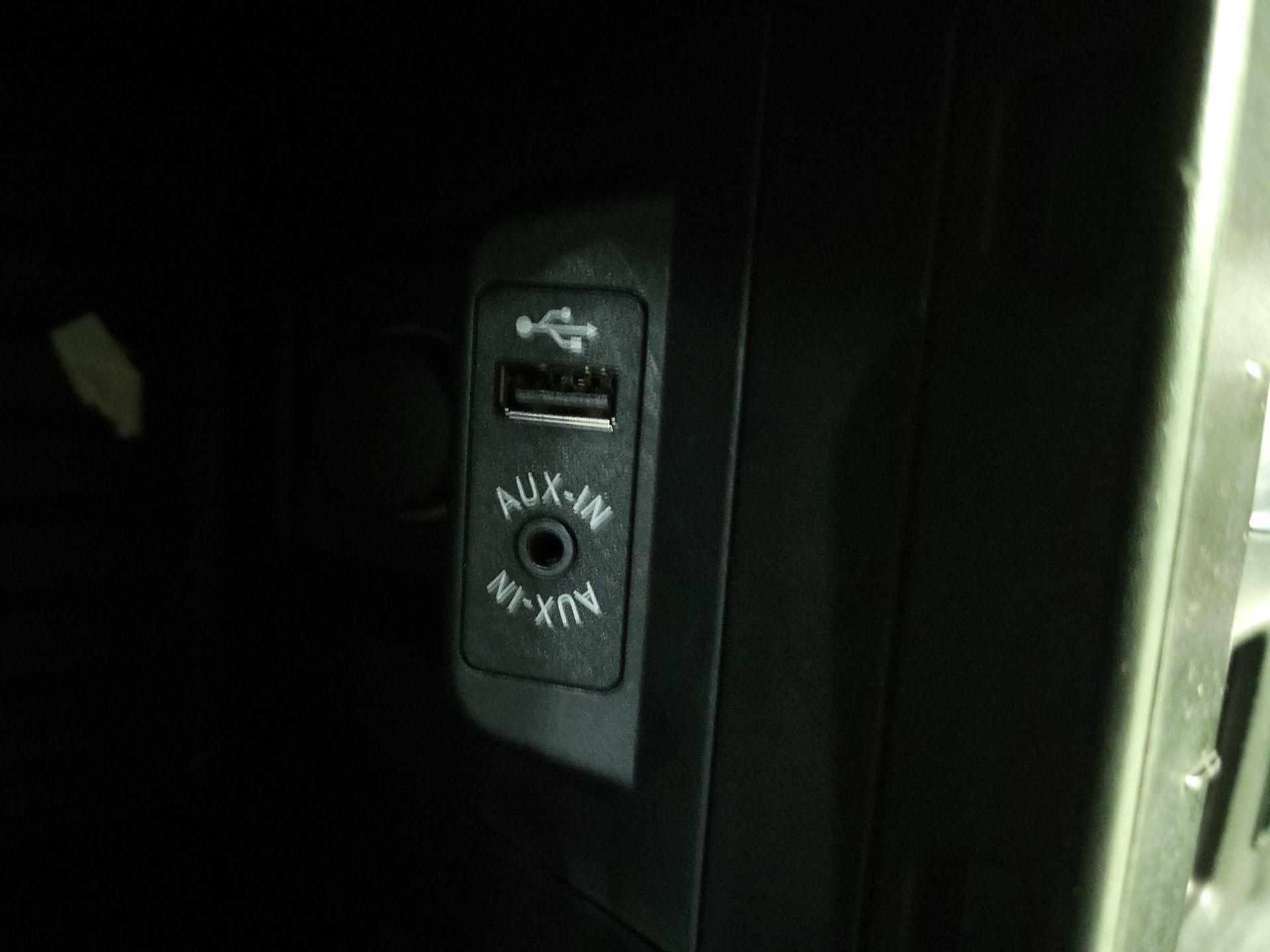 Thumbnail: 2019 BMW X6 - 18