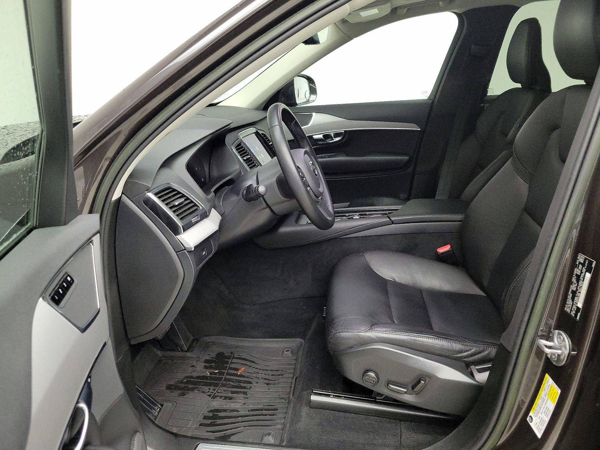 Thumbnail: 2023 Volvo XC90 - 11