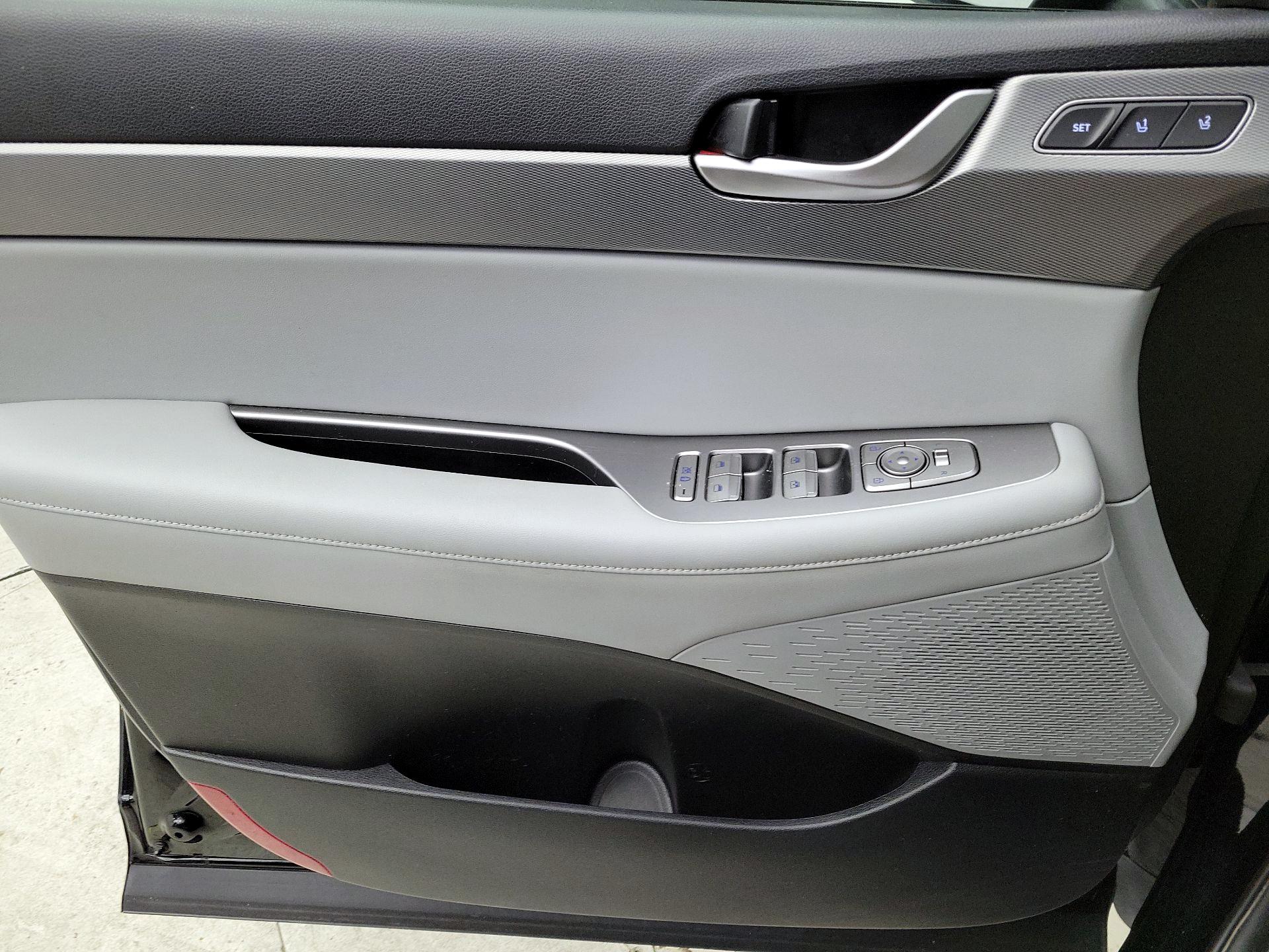 Thumbnail: 2020 Hyundai Palisade - 12