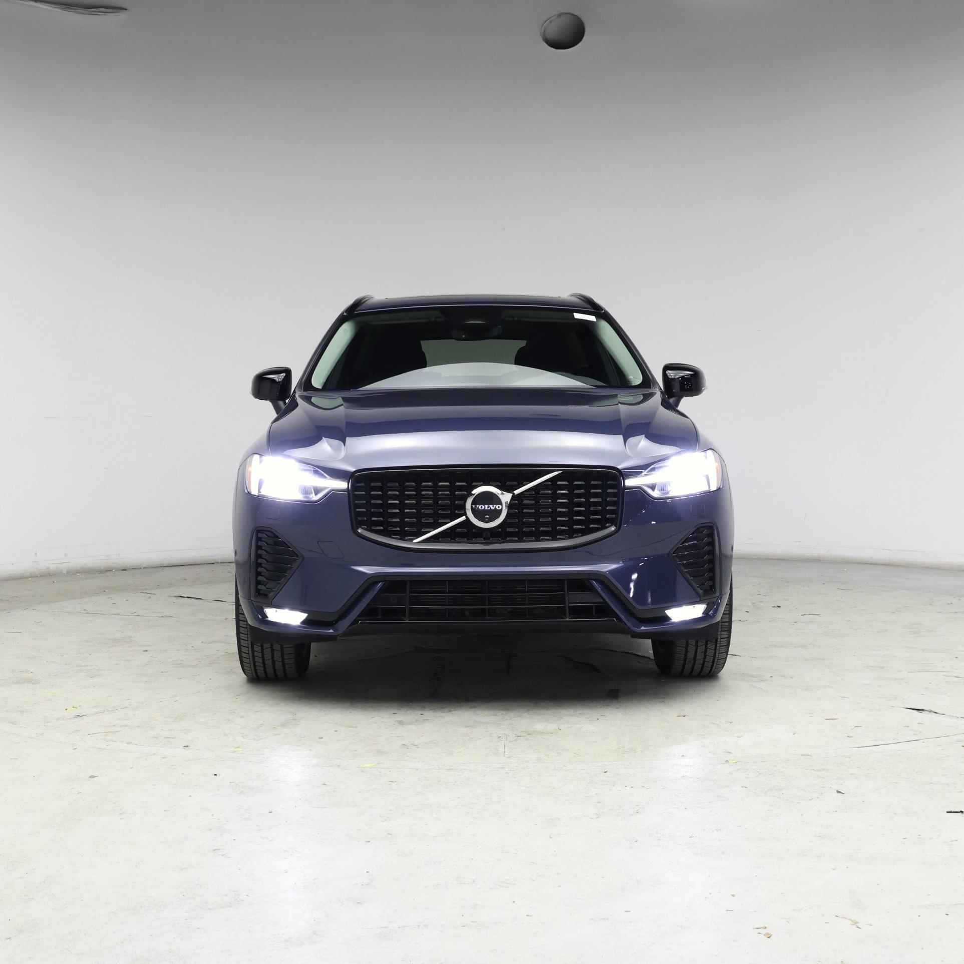 Thumbnail: 2024 Volvo XC60 - 5