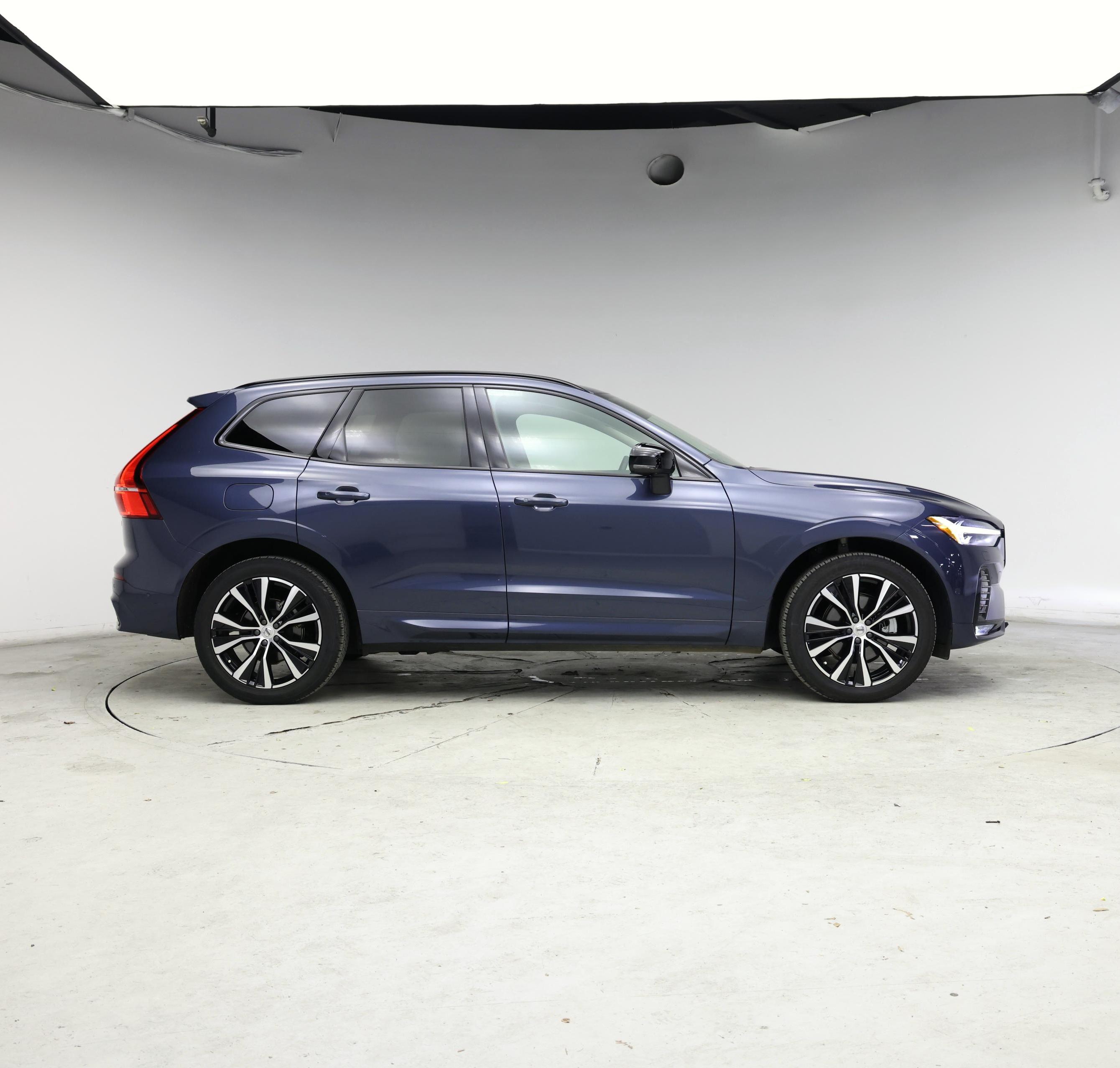 Thumbnail: 2024 Volvo XC60 - 7