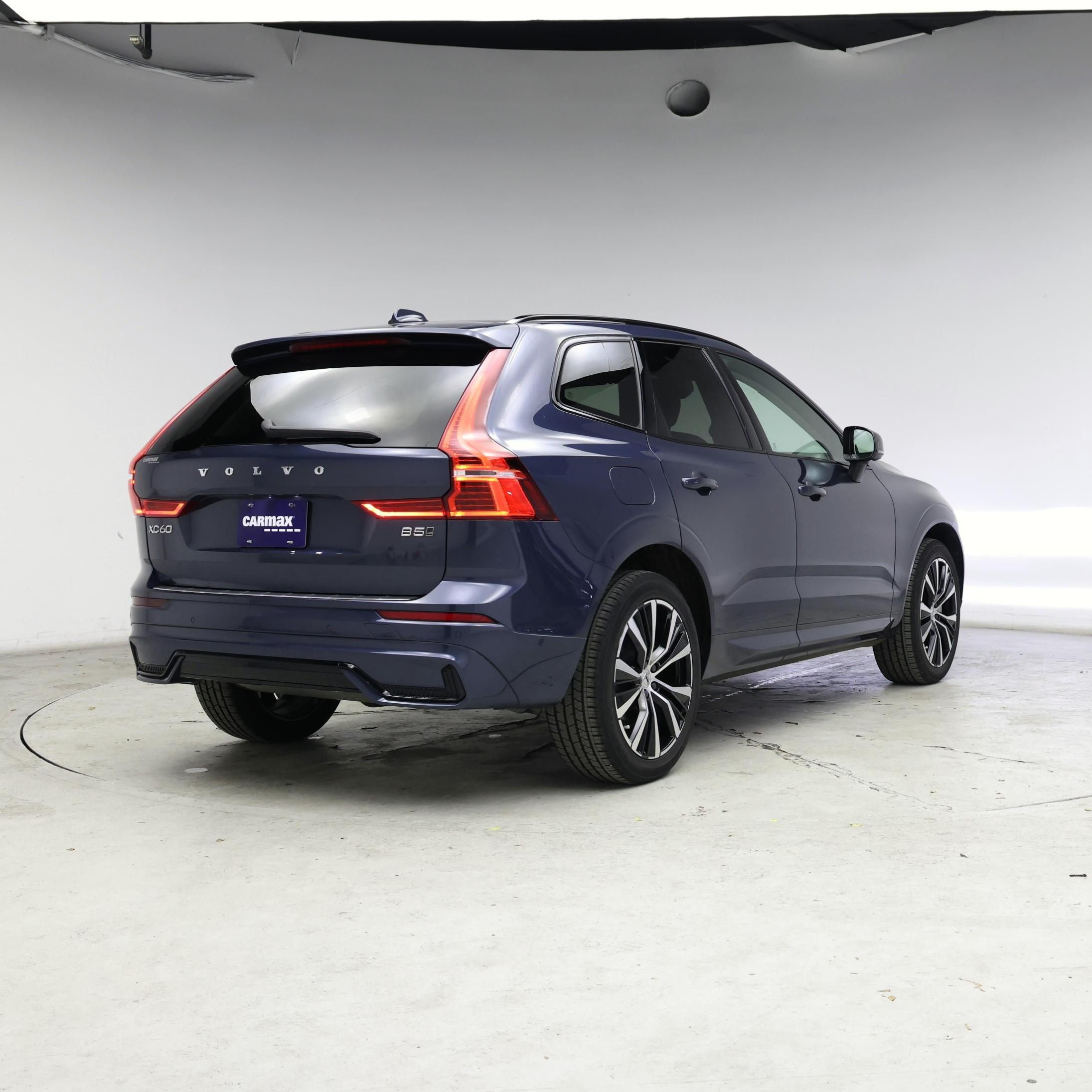 Thumbnail: 2024 Volvo XC60 - 8