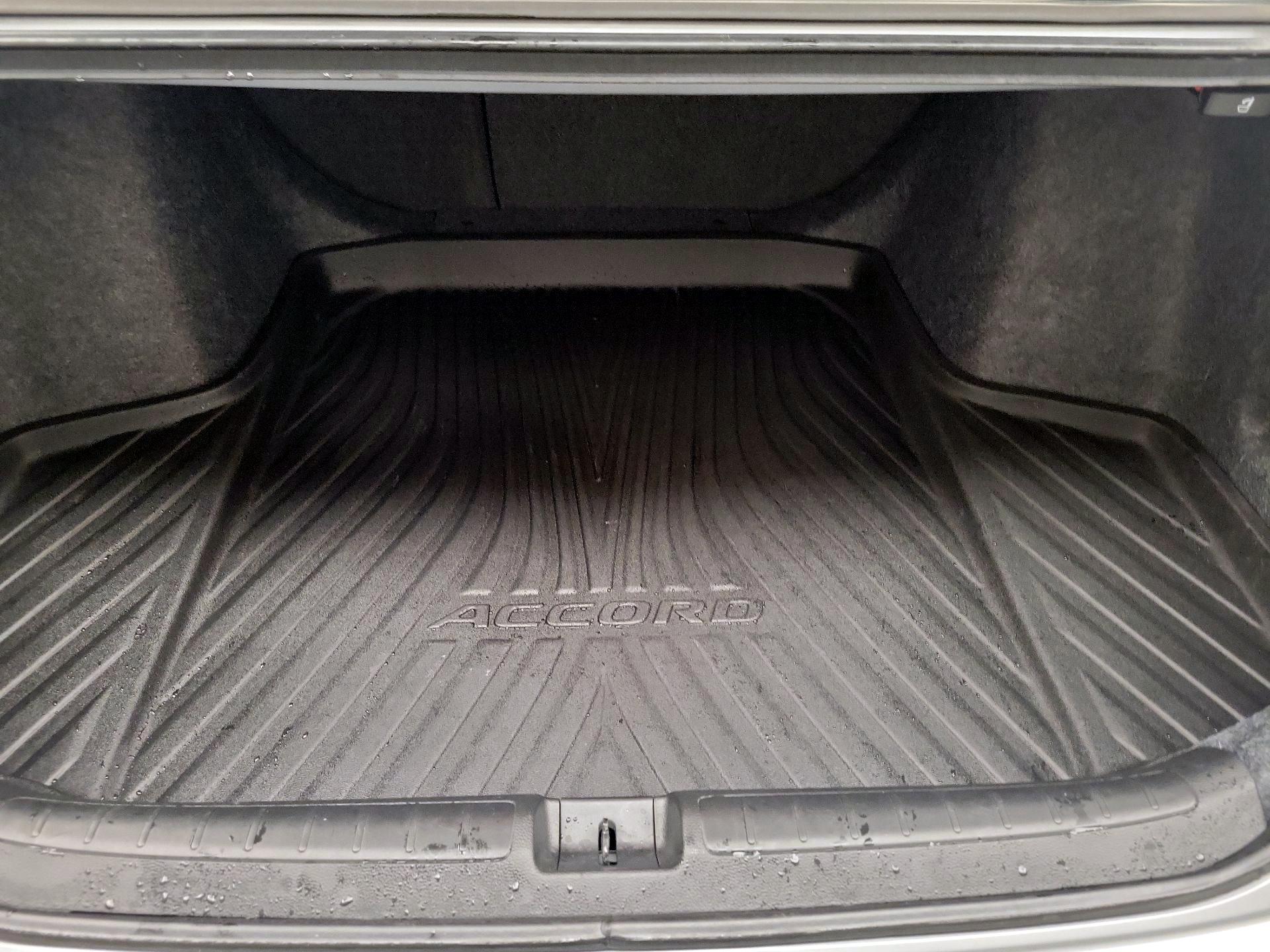 Thumbnail: 2022 Honda Accord - 18