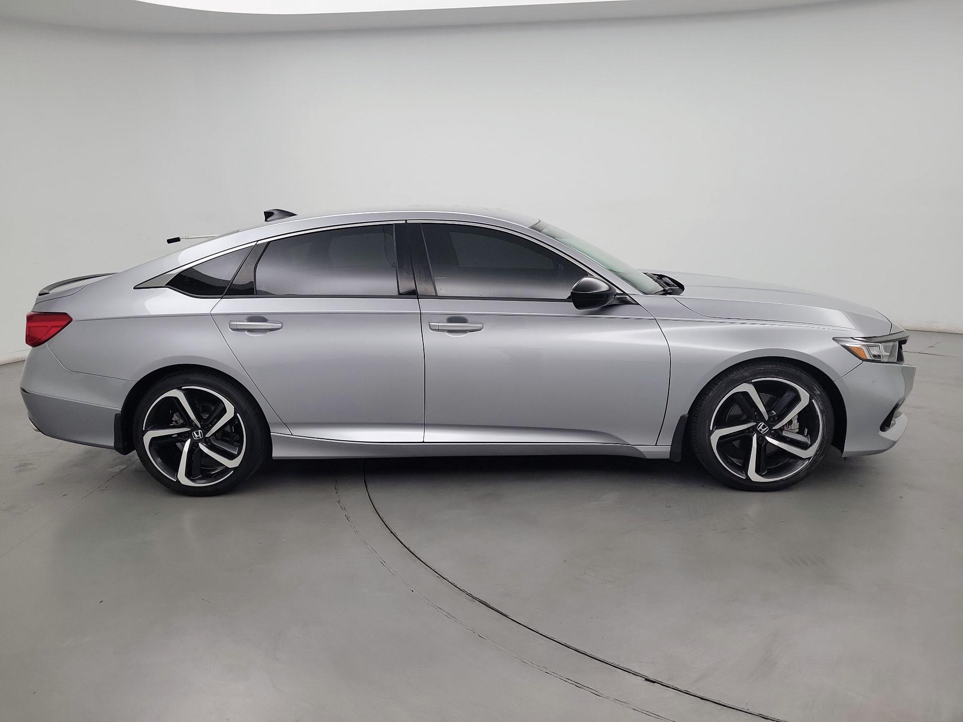 Thumbnail: 2022 Honda Accord - 4