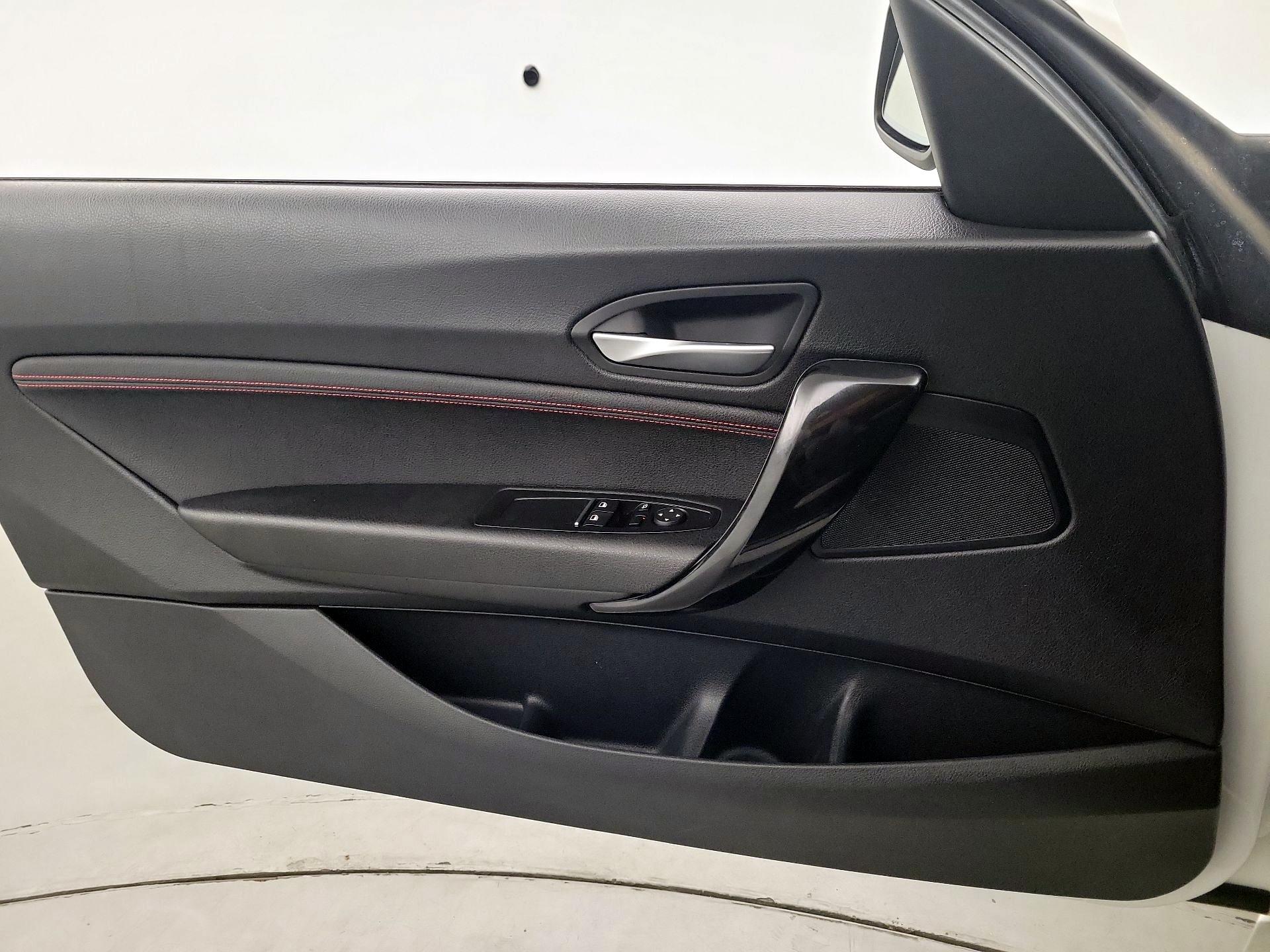 Thumbnail: 2021 BMW 2 Series - 10