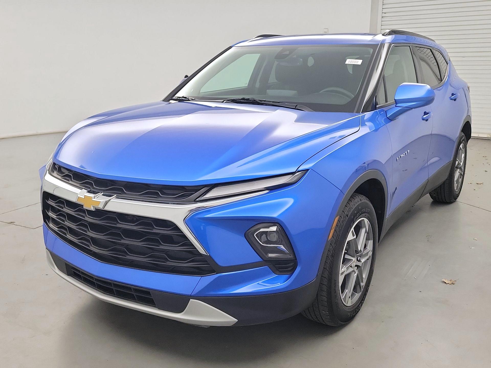 Thumbnail: 2024 Chevrolet Blazer - 3
