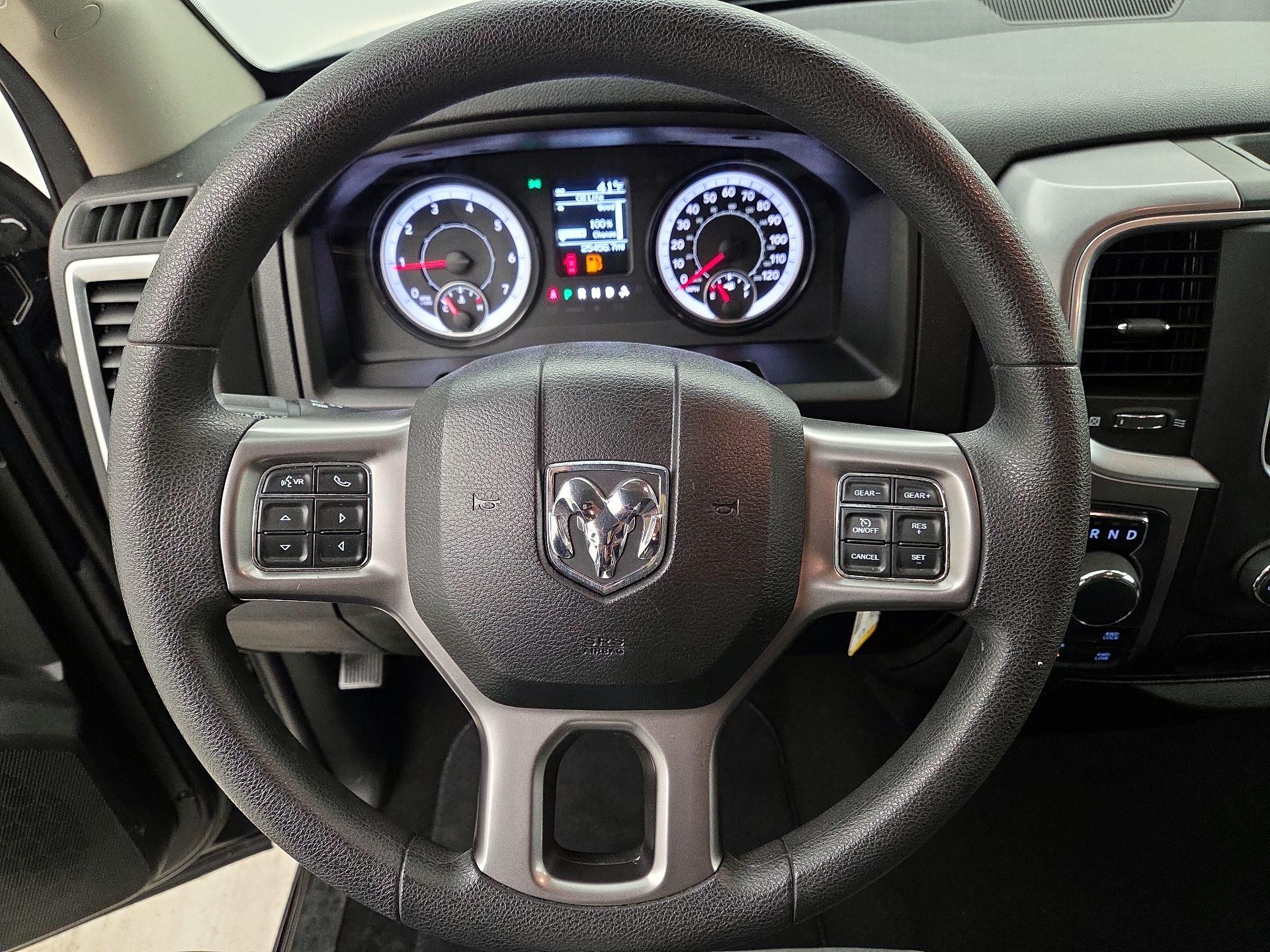 Thumbnail: 2024 RAM 1500 Classic - 10