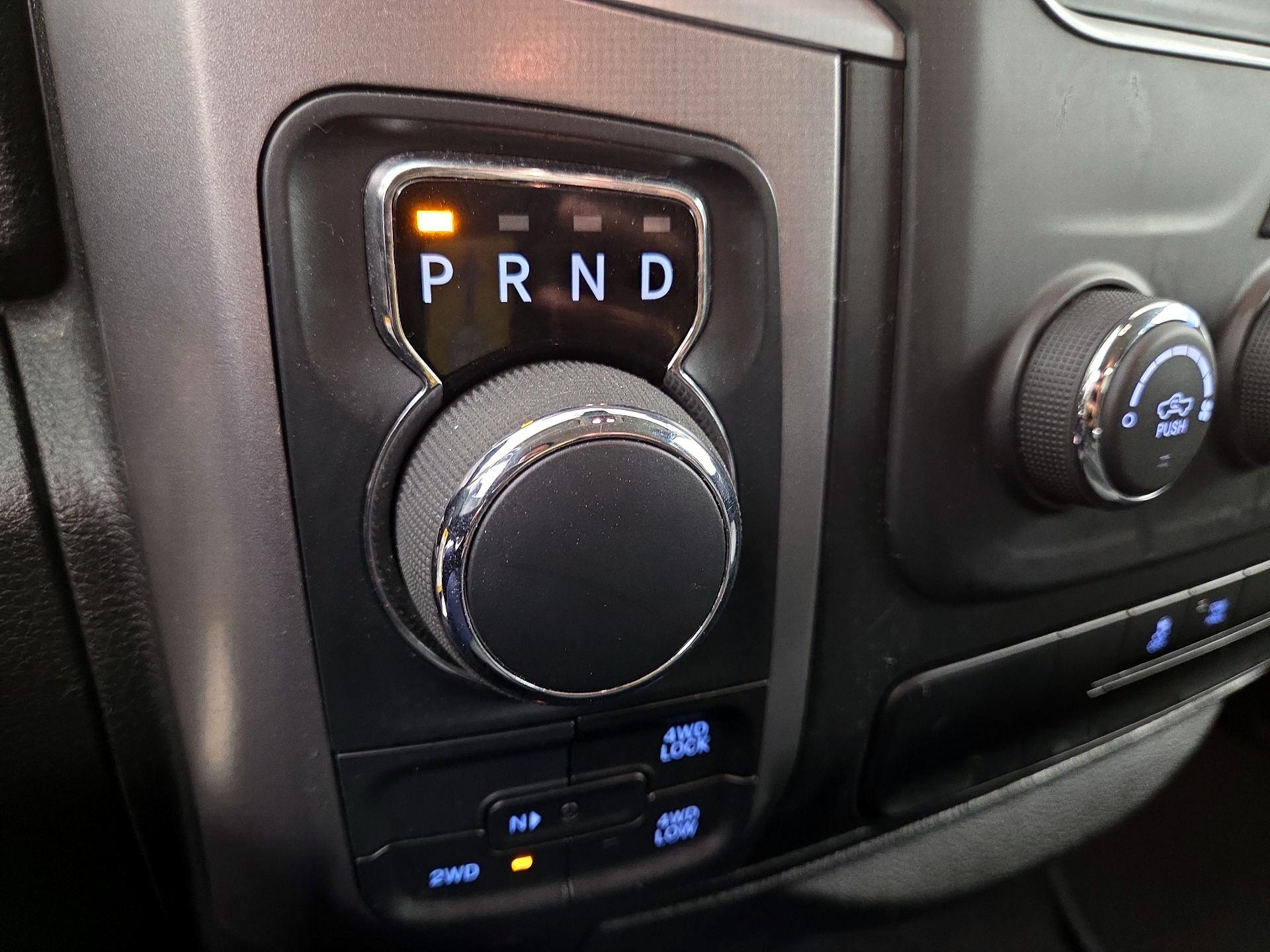 Thumbnail: 2024 RAM 1500 Classic - 17