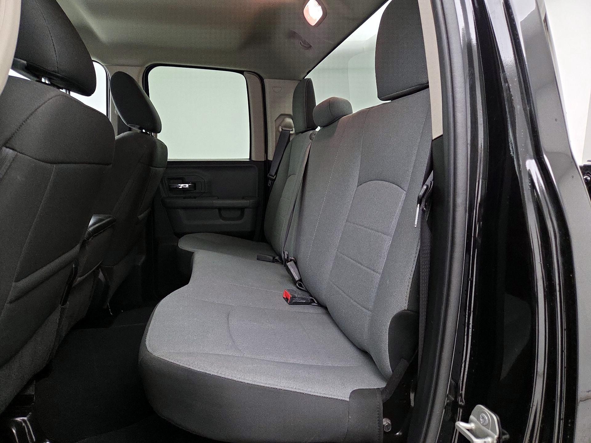 Thumbnail: 2024 RAM 1500 Classic - 18