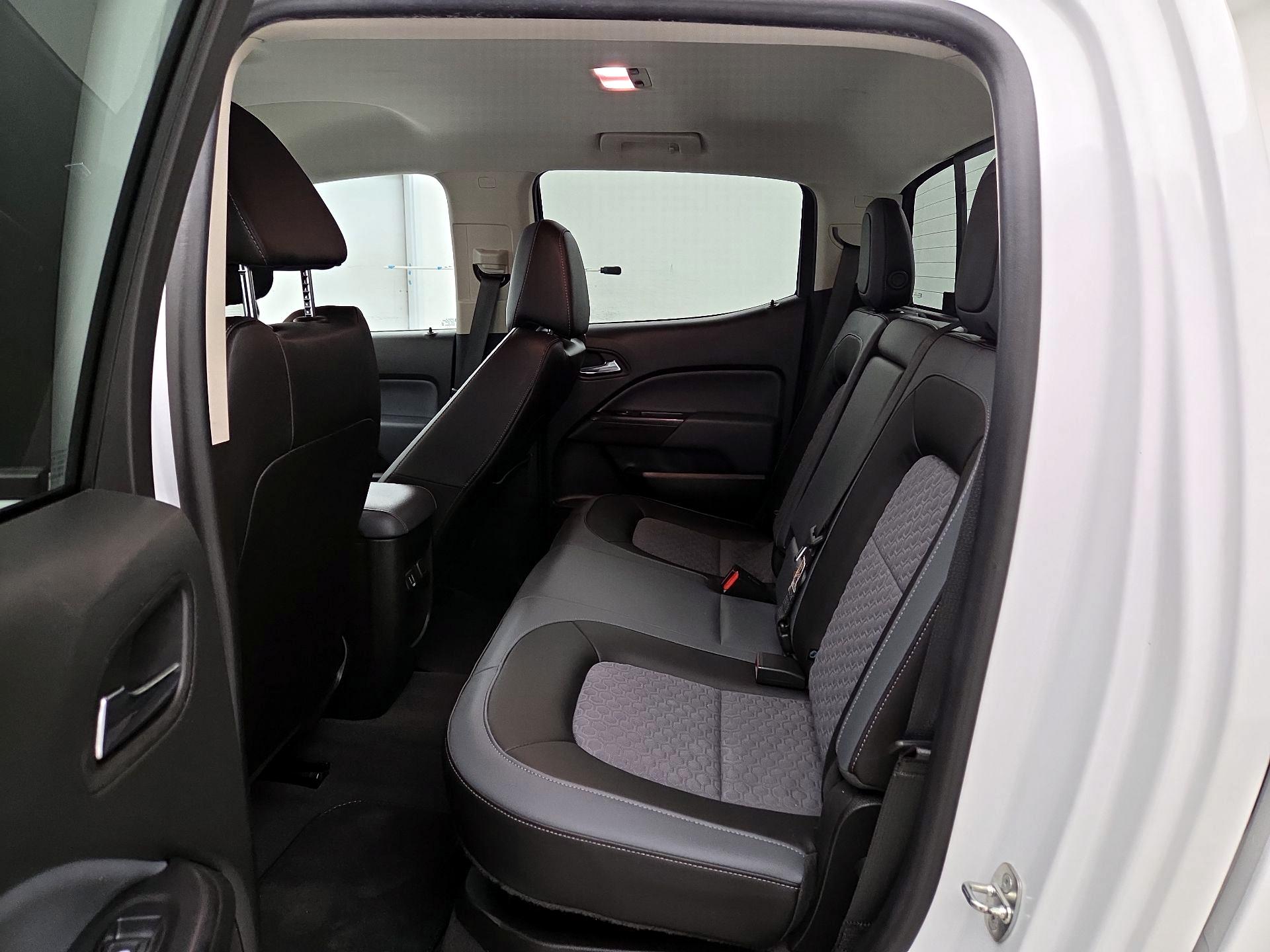 Thumbnail: 2021 Chevrolet Colorado - 19