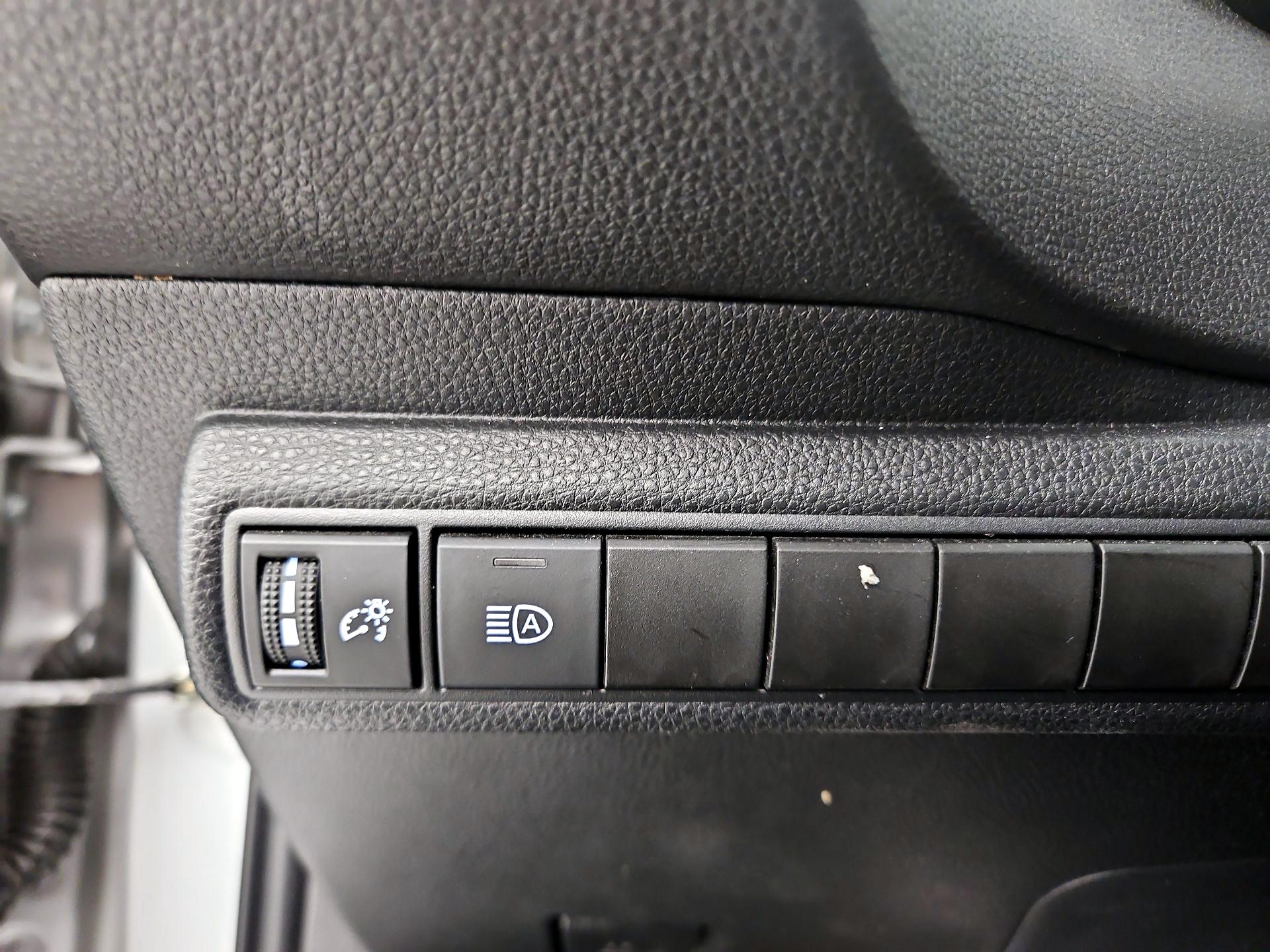 Thumbnail: 2021 Toyota Corolla - 13