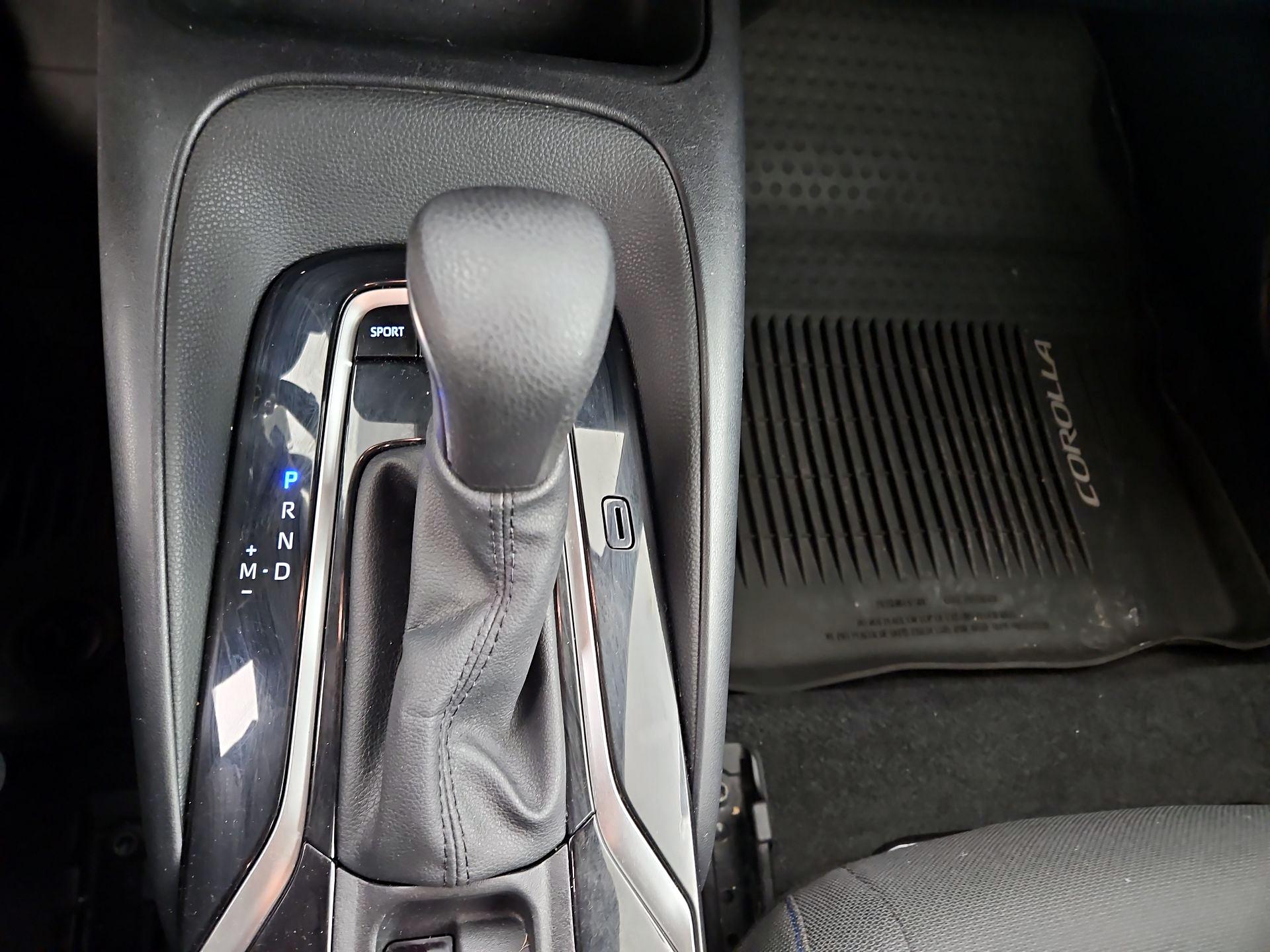 Thumbnail: 2021 Toyota Corolla - 17