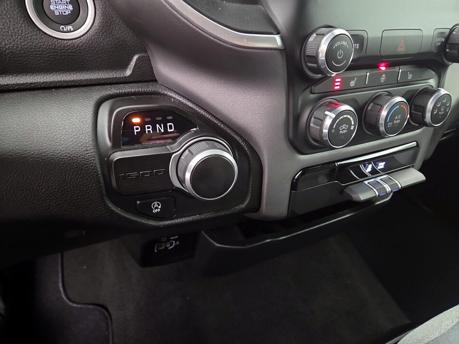 Thumbnail: 2023 RAM 1500 - 17