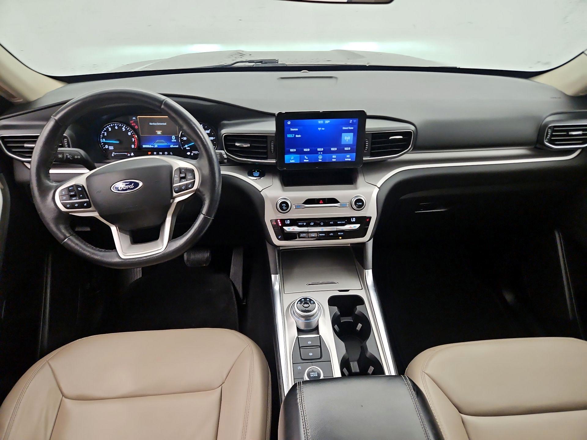 Thumbnail: 2021 Ford Explorer - 9