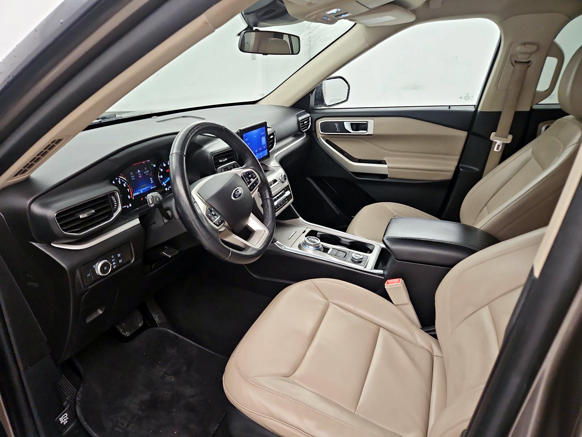 Thumbnail: 2021 Ford Explorer - 11